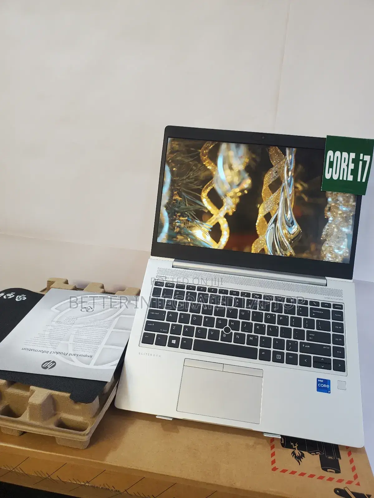 New Laptop HP EliteBook 8570W 8GB Intel Core i7 SSD 256GB
