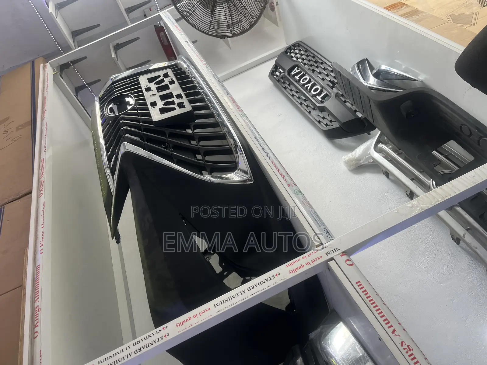 Complete Front Bumper Es 350 2018 Available Now