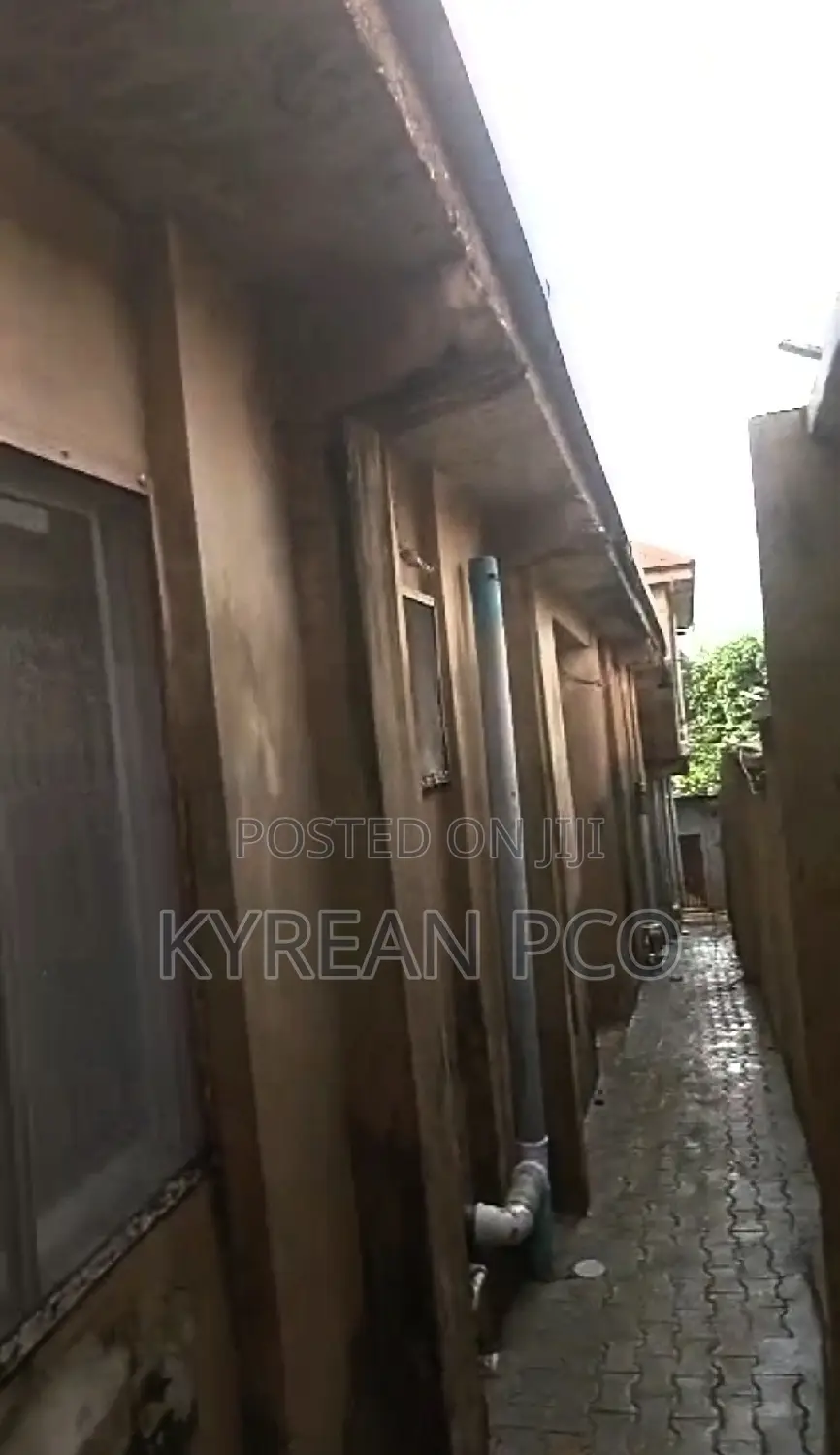 2bdrm Block of Flats in Eyita, Ikorodu for sale
