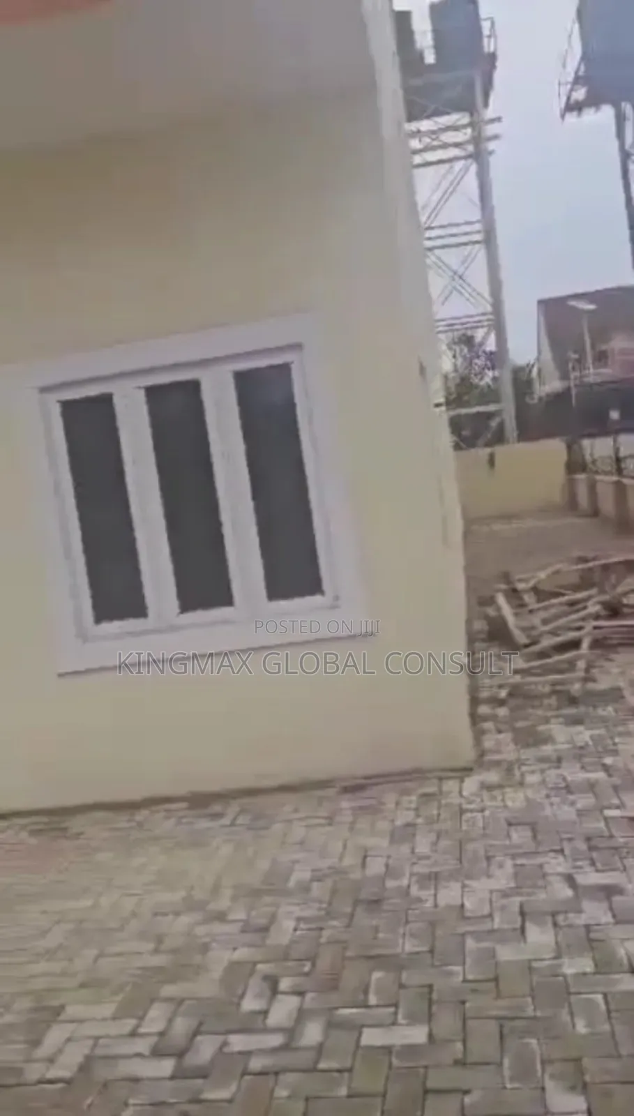 4bdrm Duplex in Guzape Main Abuja for sale