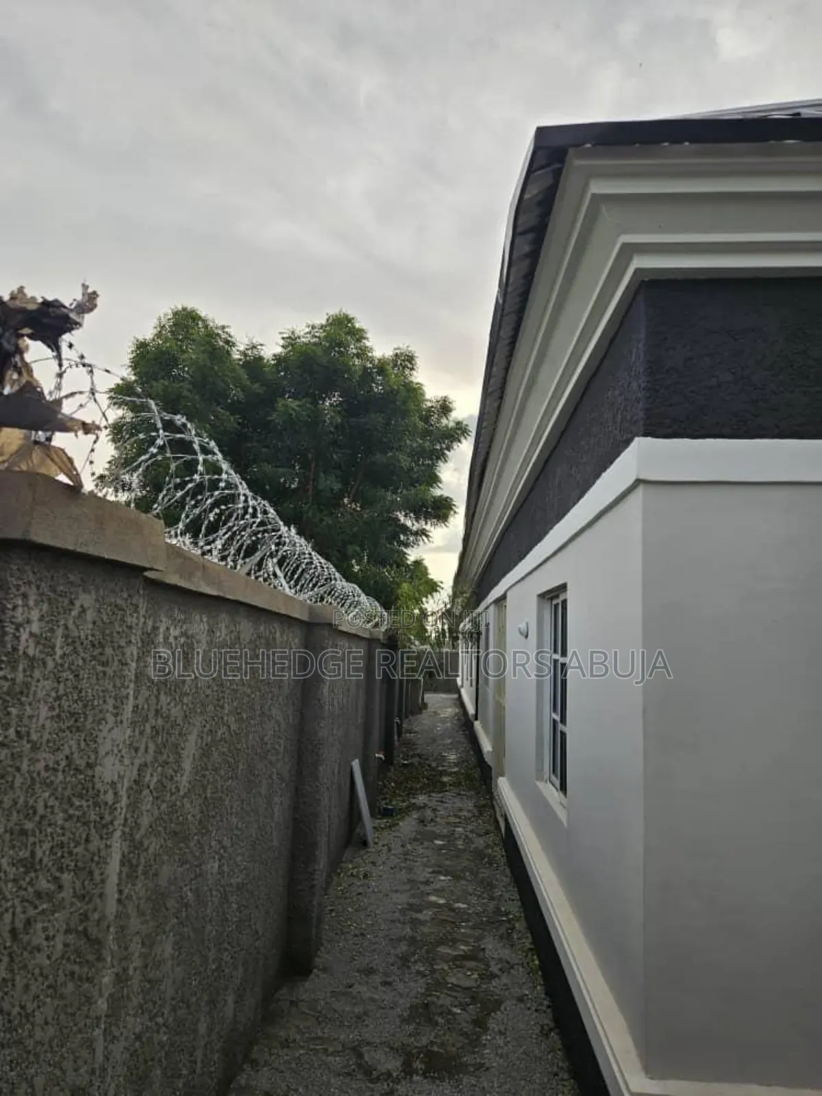 2bdrm Bungalow in Kuje for sale
