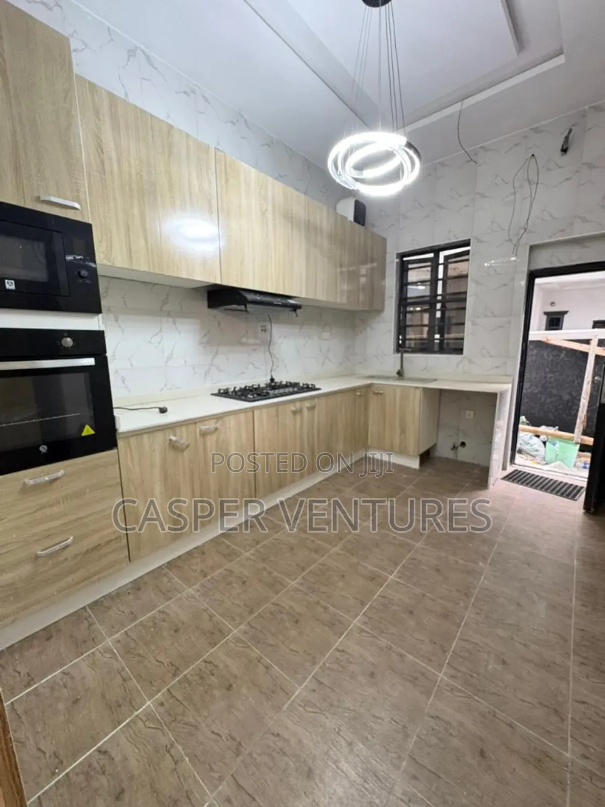 1bdrm Shared Apartment in Gra, Lekki for rent