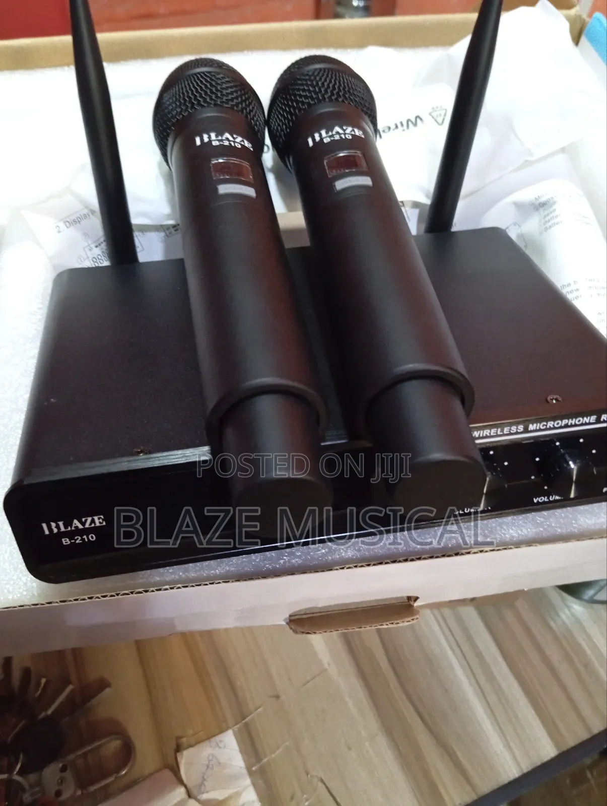 Blaze Wireless Microphone System