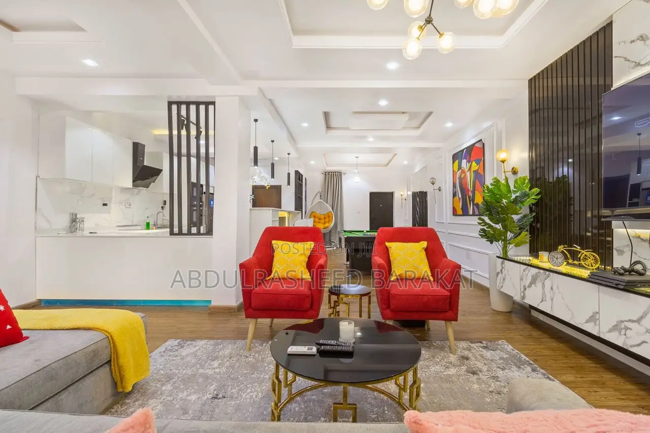 Aesthetically Pleasing Luxury Two Bedroom Apartment With Snooker Ps4