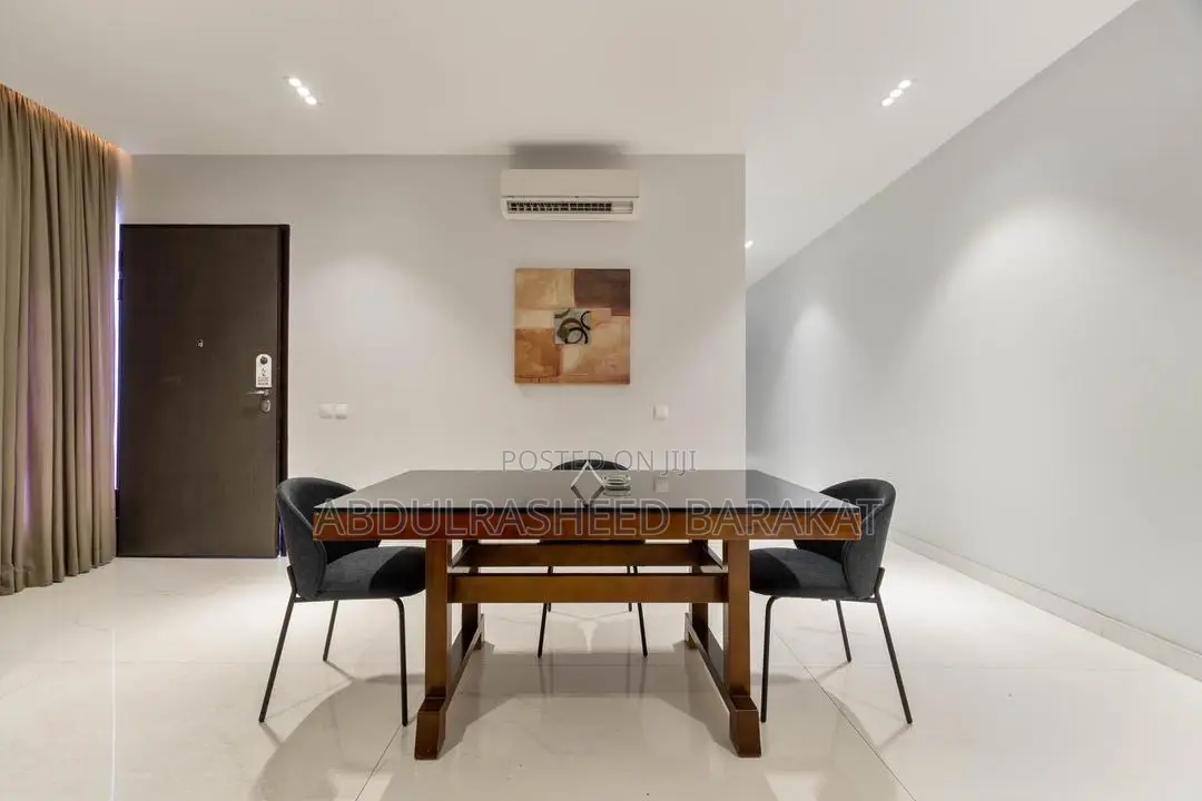 Luxurious Two Bedroom Penthouse With City View