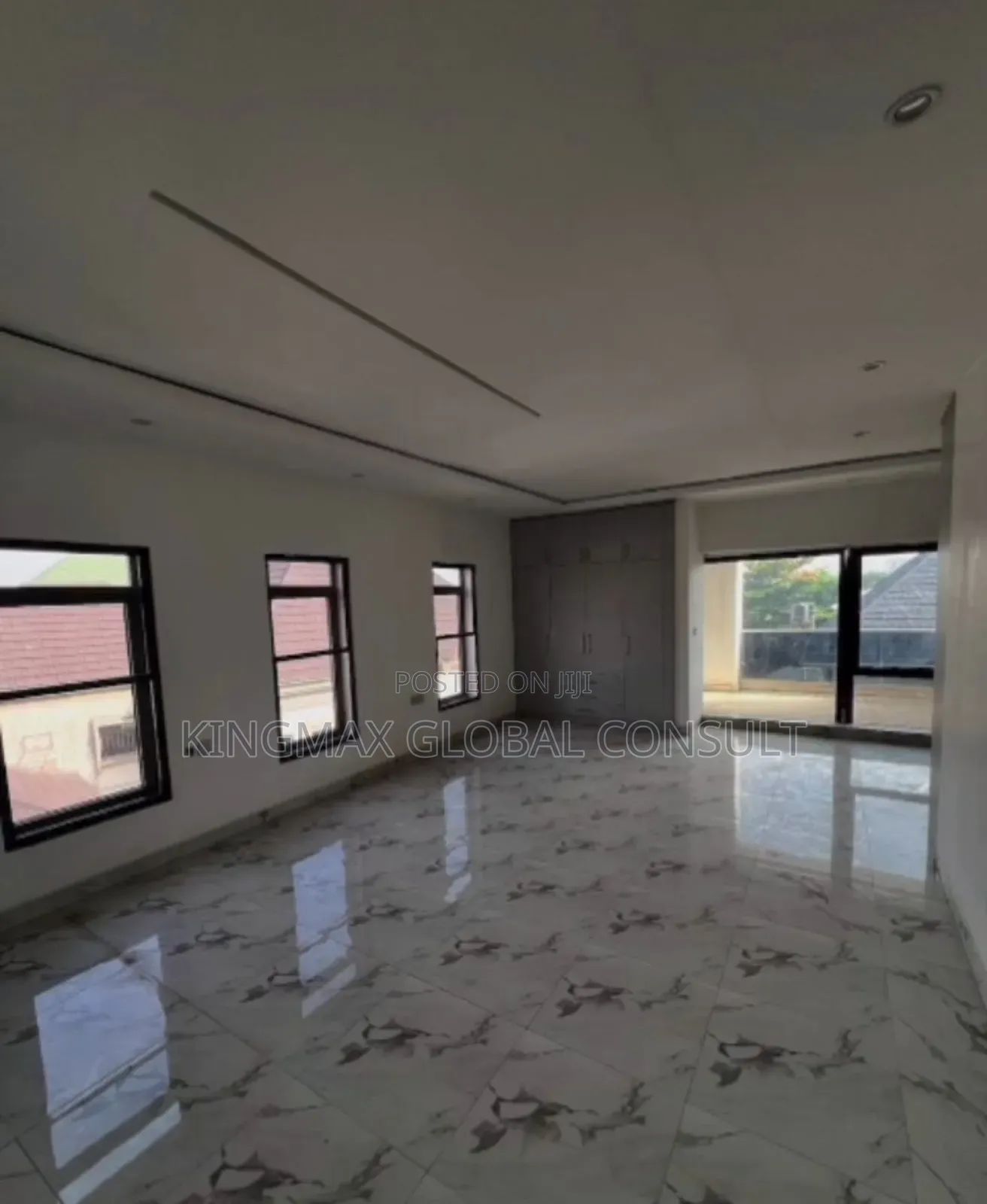 3bdrm Duplex in Life Camp Abuja for sale