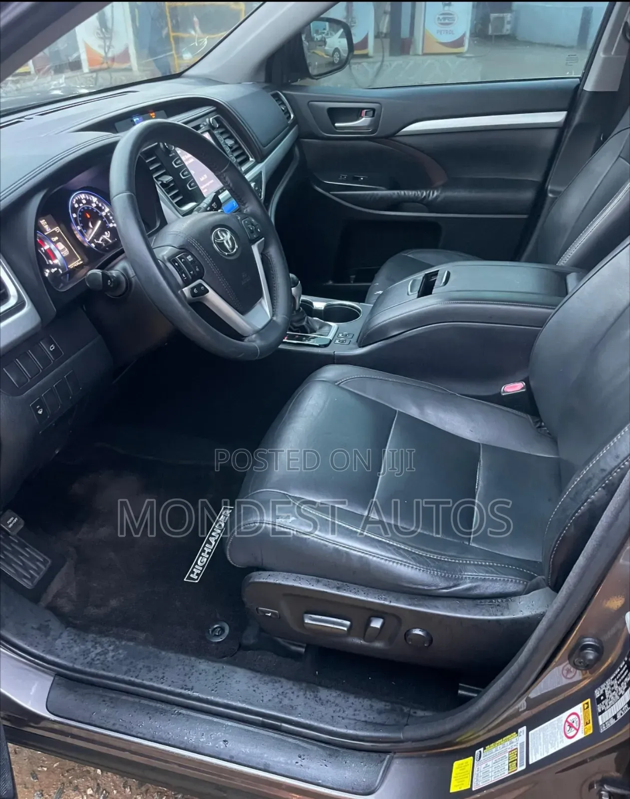 Toyota Highlander XLE V6 4x4 (3.5L 6cyl 6A) 2016 Gray