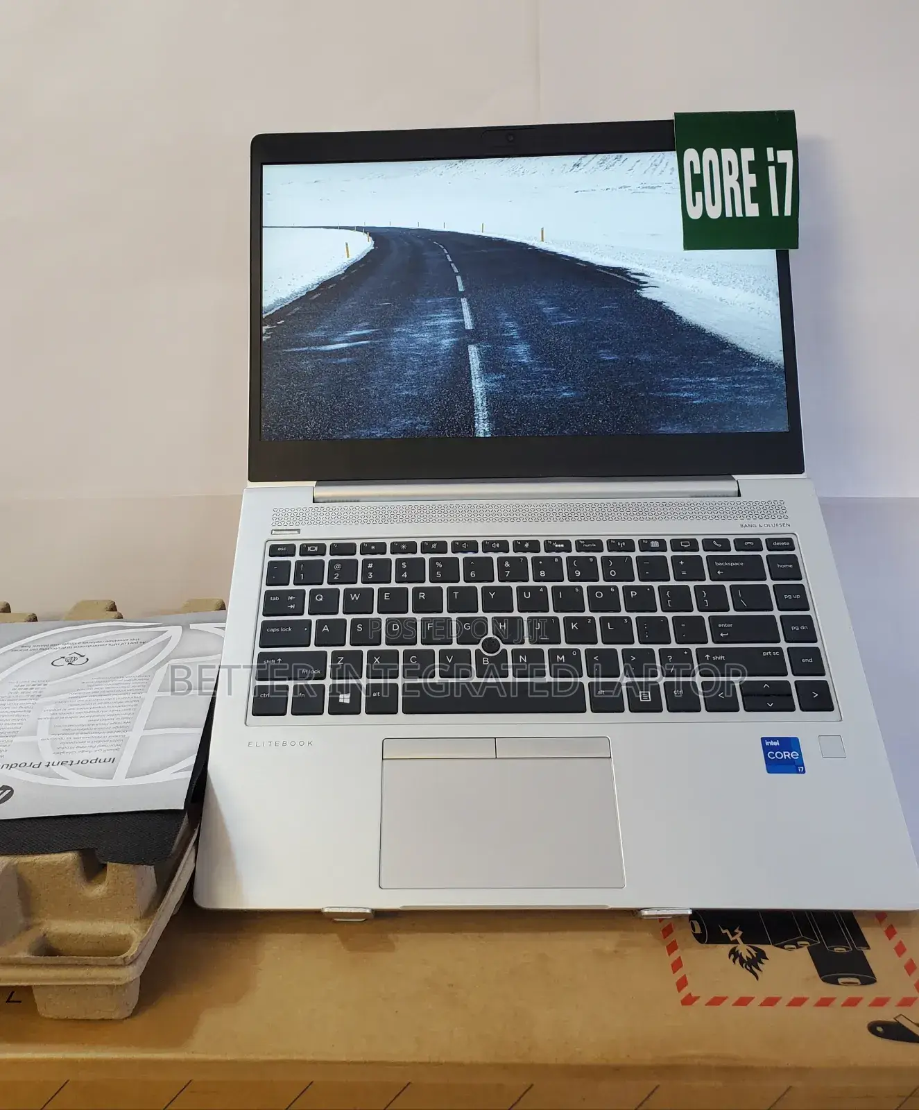 New Laptop HP EliteBook 8740W 8GB Intel Core i7 SSD 256GB