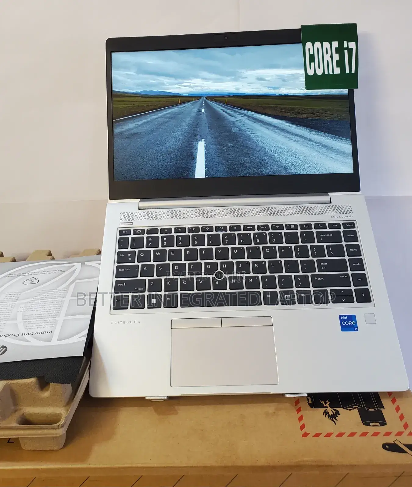 New Laptop HP EliteBook 8740W 8GB Intel Core i7 SSD 256GB