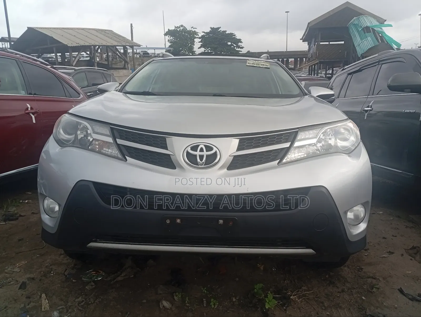 Toyota RAV4 Limited 4dr SUV (2.5L 4cyl 6A) 2015 Silver