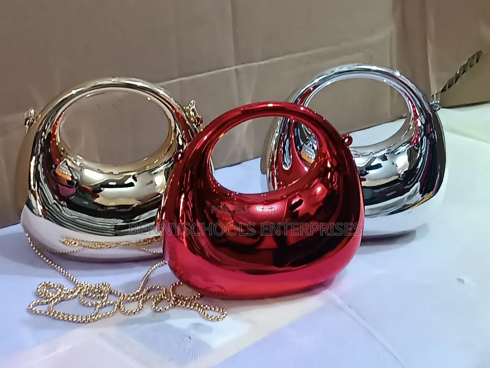 Acrylic Clutch Evening and Dinner Bag for Ladies