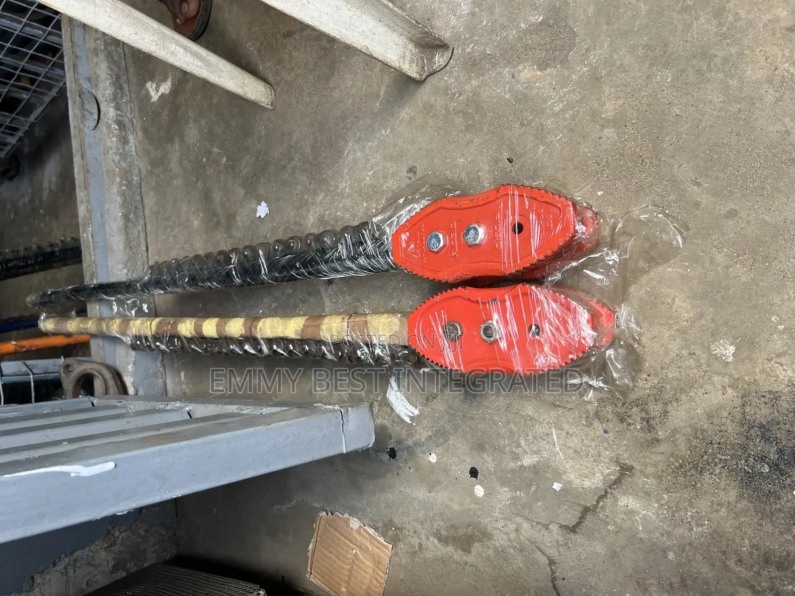 Chain Wrench