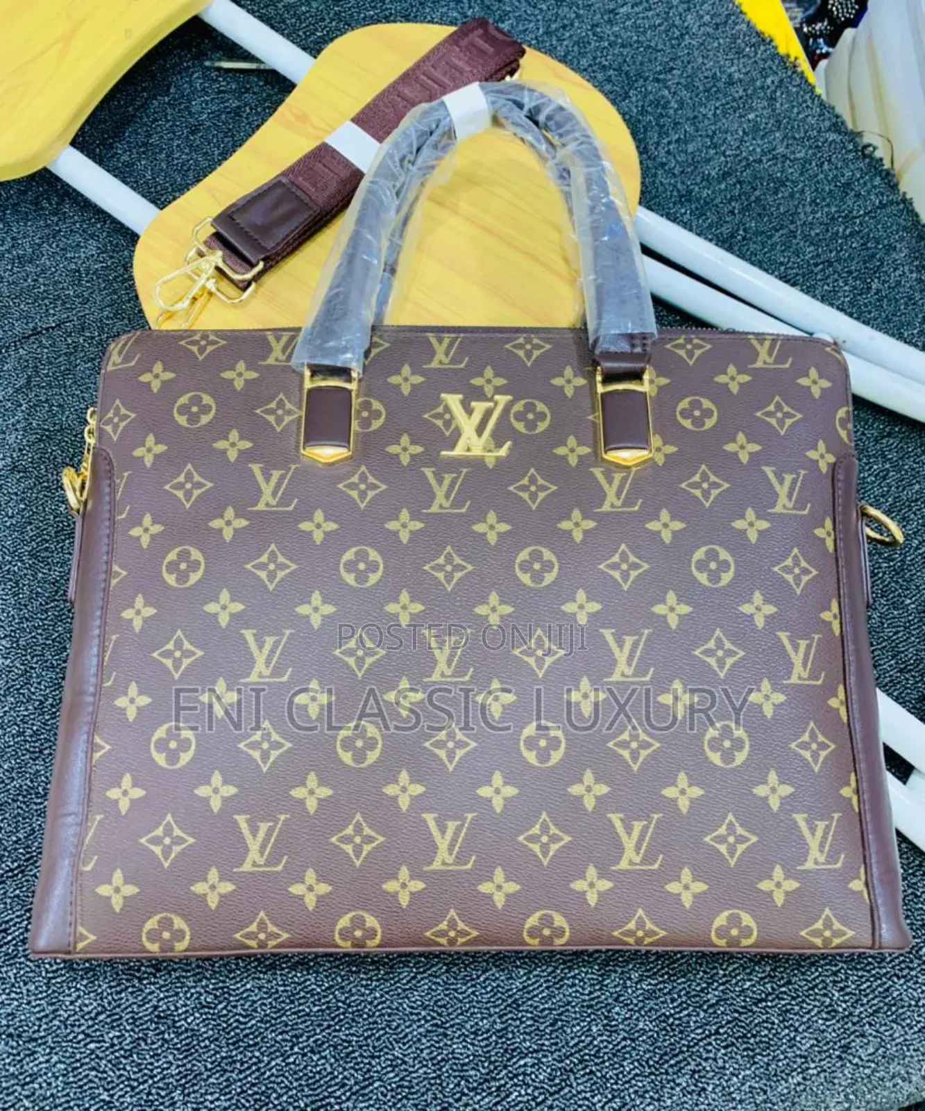 Pure Quality Luxury Laptops Bags Versace Well Branded