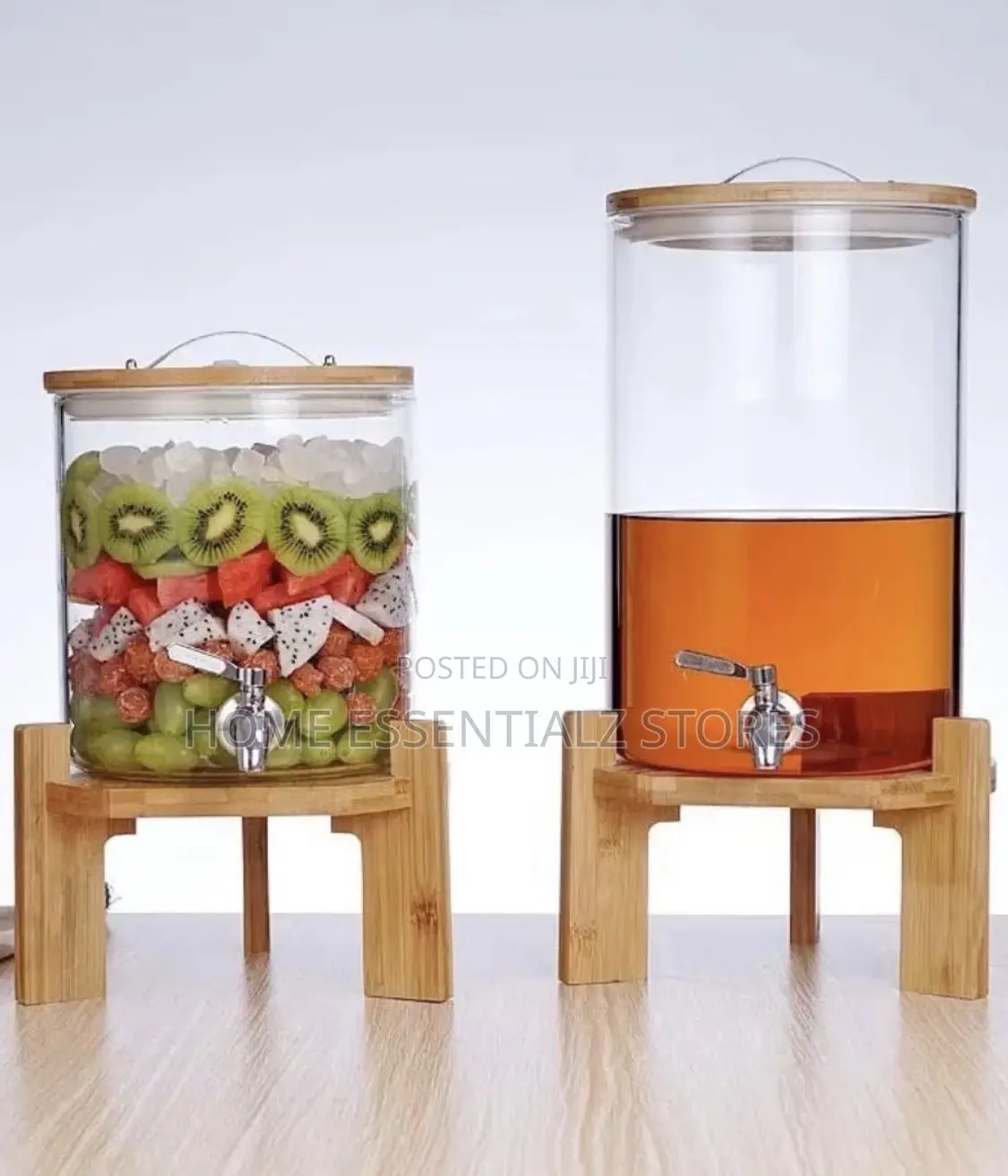 Borosilicate Glass Juice Water Dispenser With Bamboo Stand and Tap