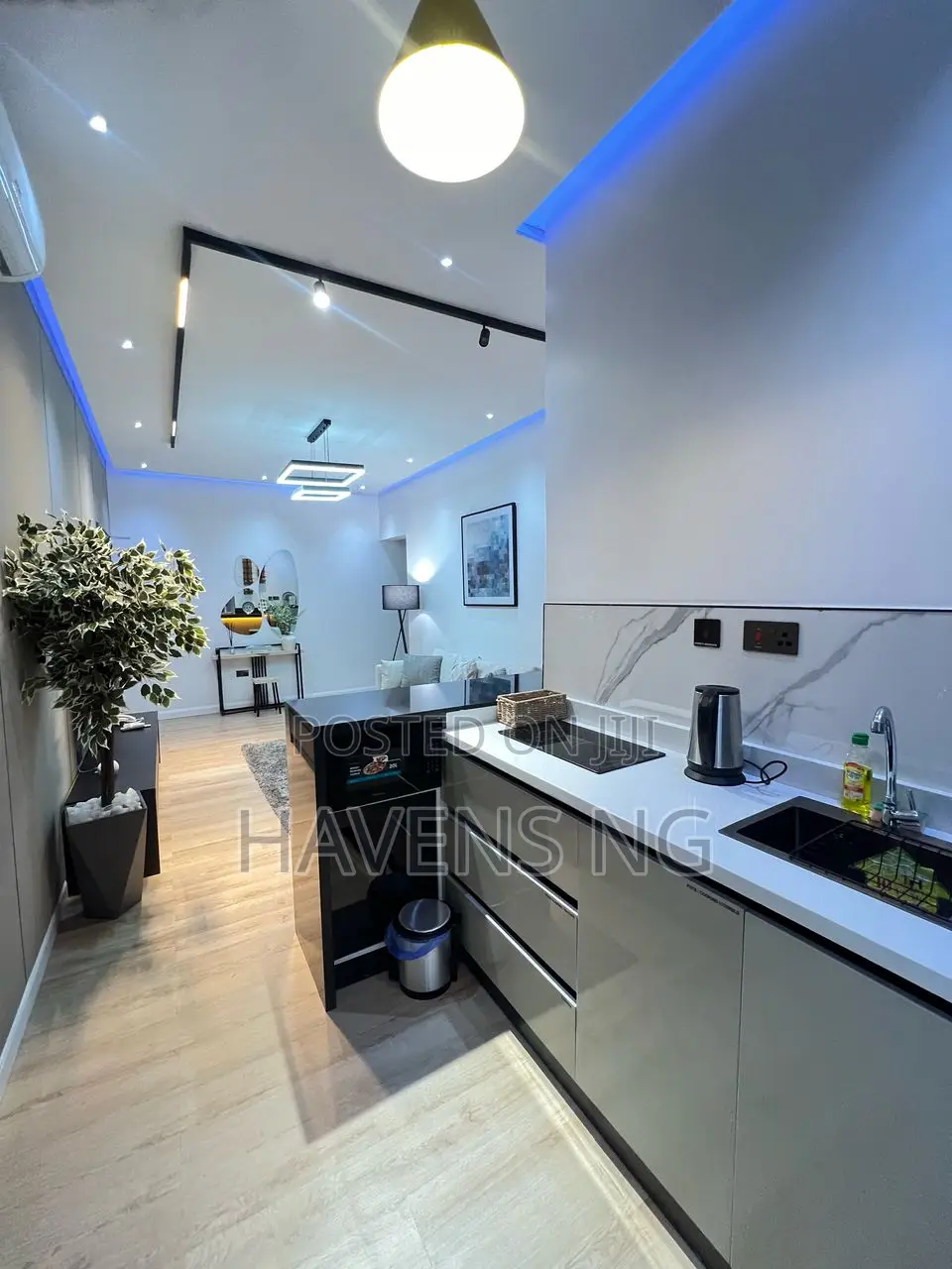 1-Bedroom Glendale Apartment With Bathtub – Jabi