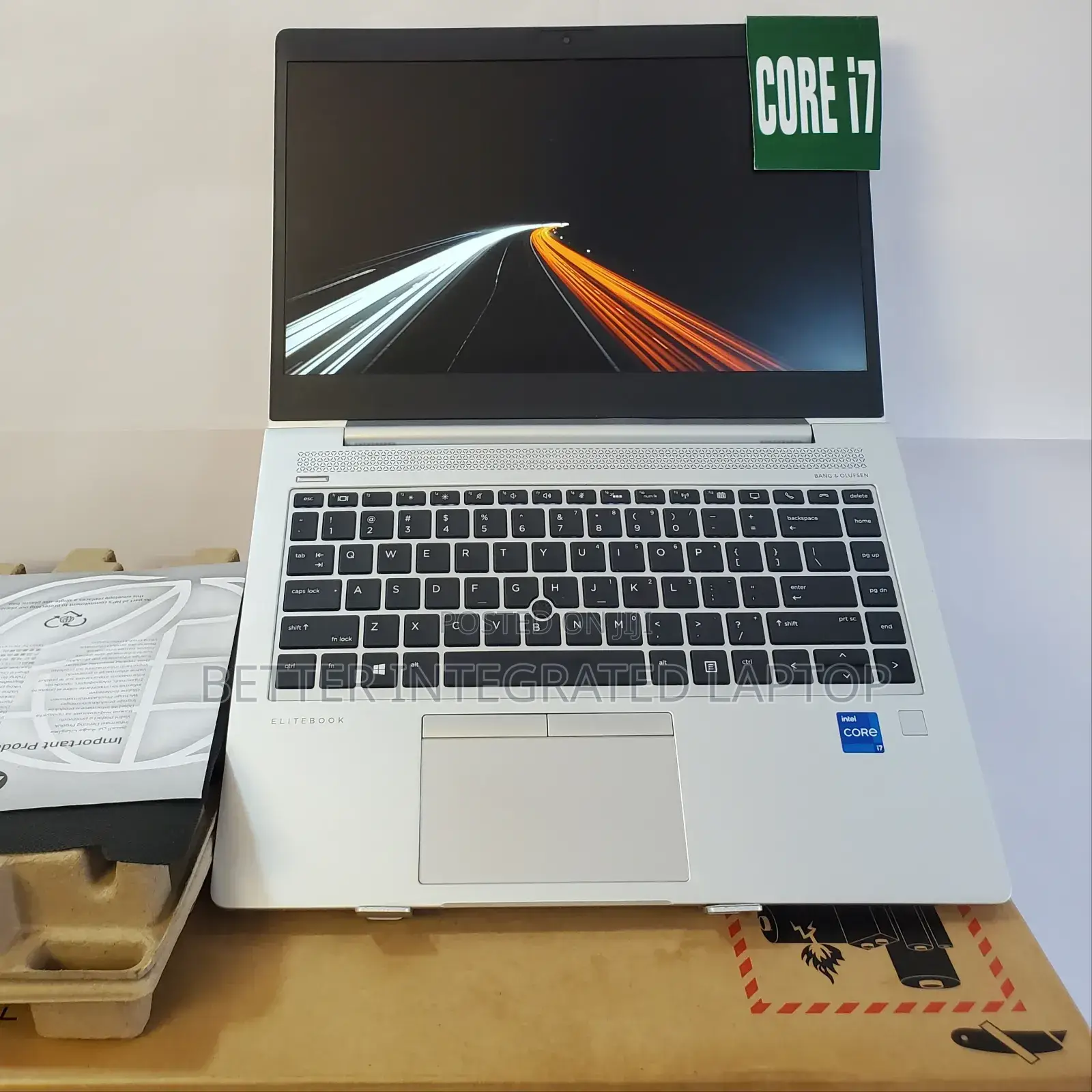 New Laptop HP EliteBook 8760W 8GB Intel Core i7 SSD 256GB