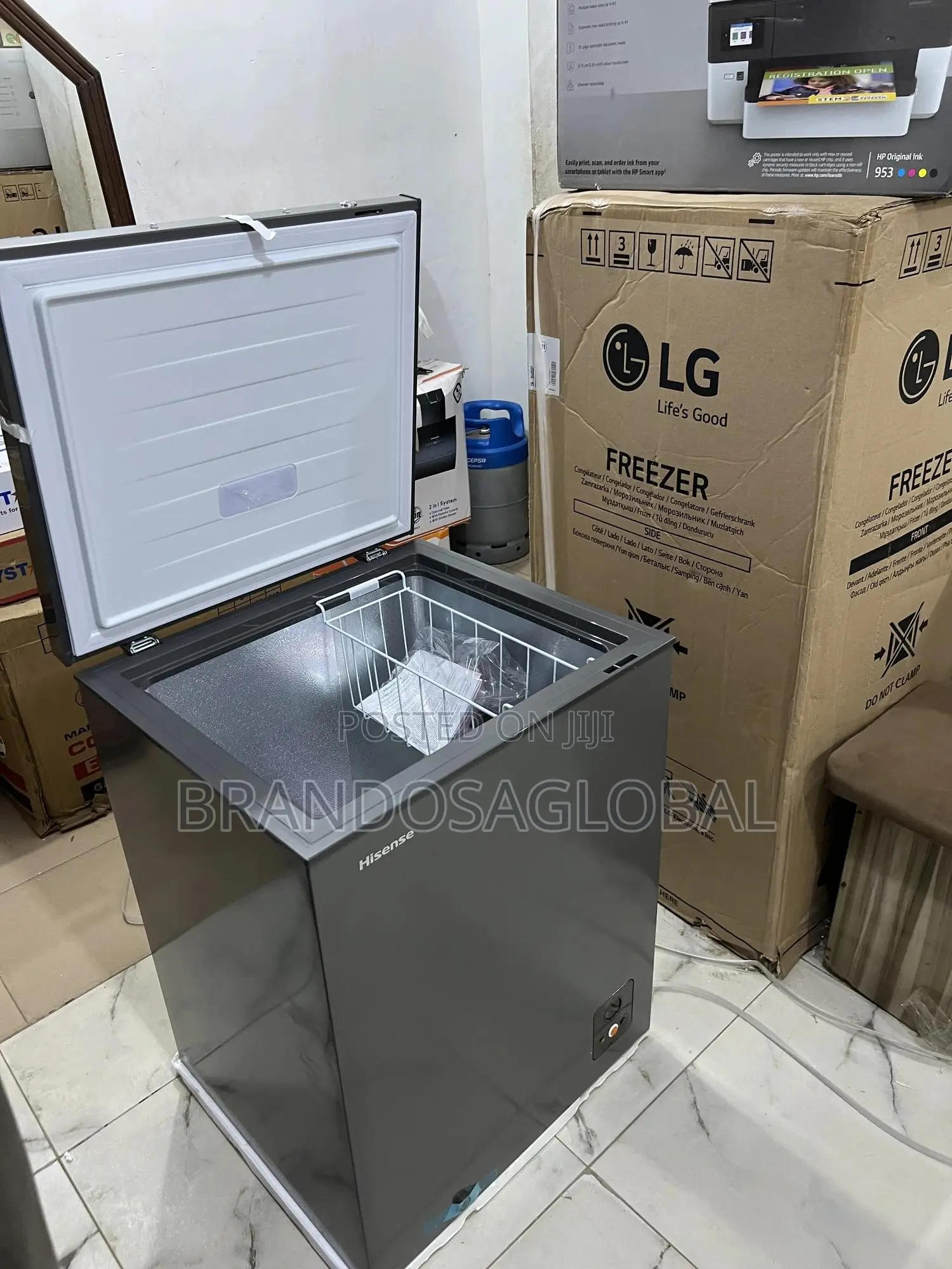 New Hisense 142l Chest Freezer With Extra Storage Basket