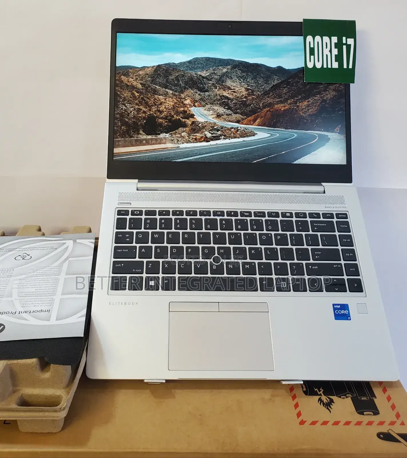 New Laptop HP EliteBook 8760W 12GB Intel Core i7 SSD 256GB