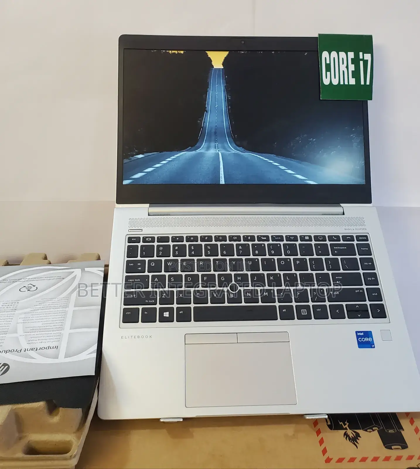 New Laptop HP EliteBook 8760W 12GB Intel Core i7 SSD 256GB