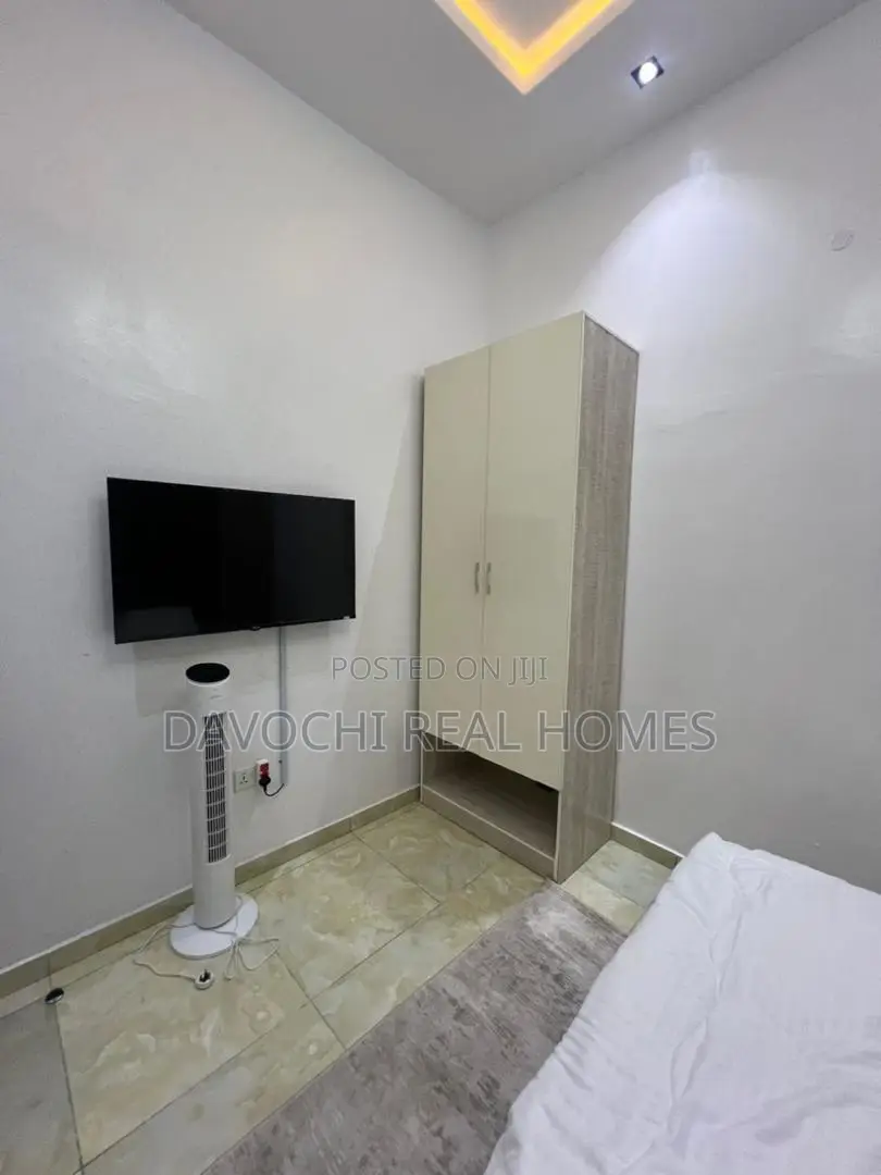 Furnished 3bdrm Apartment in Chevron Drive for rent