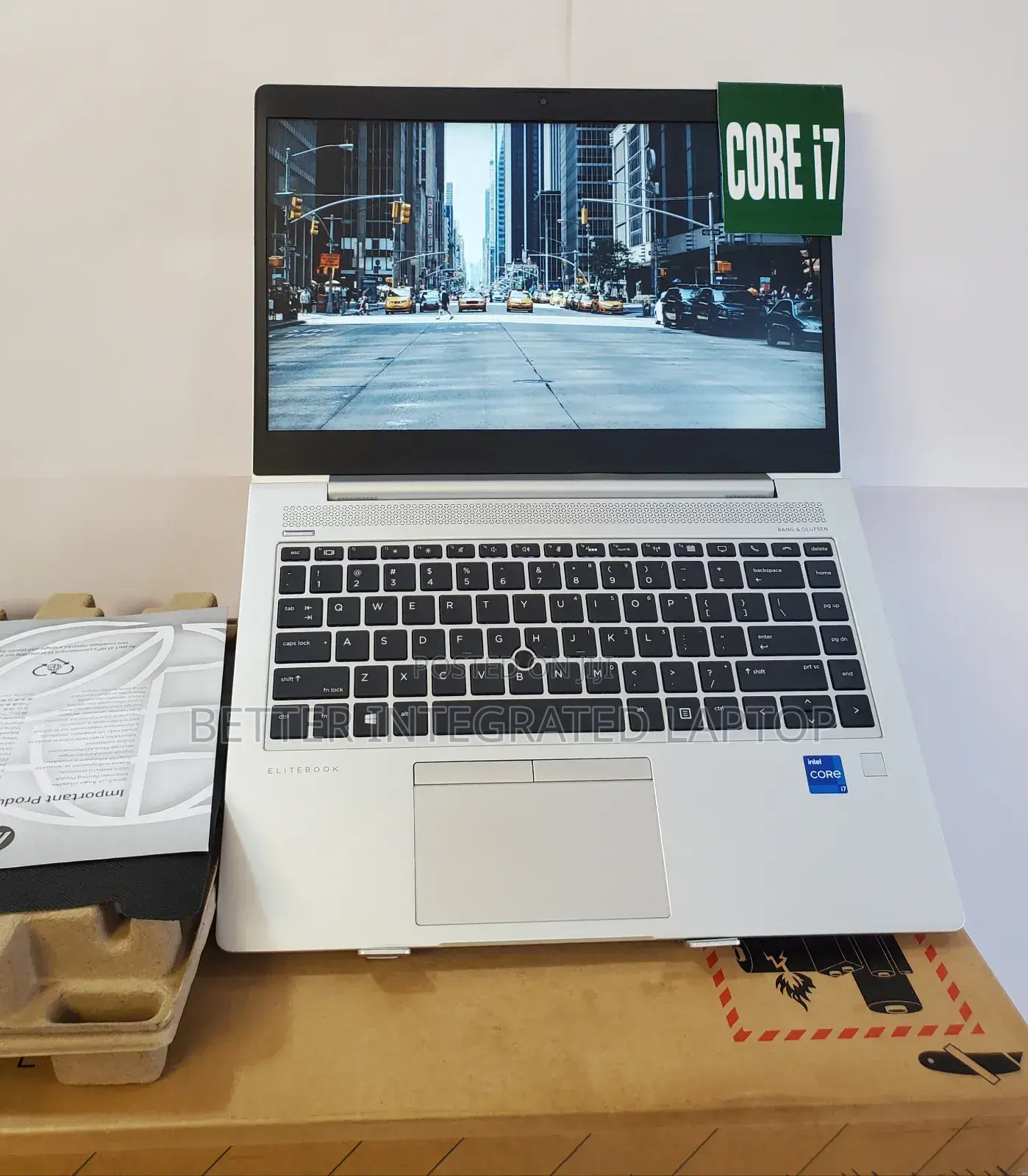 New Laptop HP EliteBook 8760W 8GB Intel Core i7 SSD 512GB