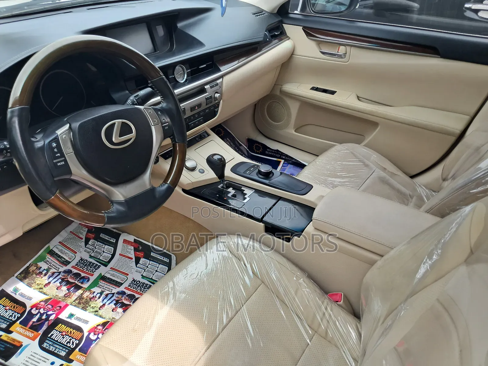 Lexus ES 350 FWD 2015 White