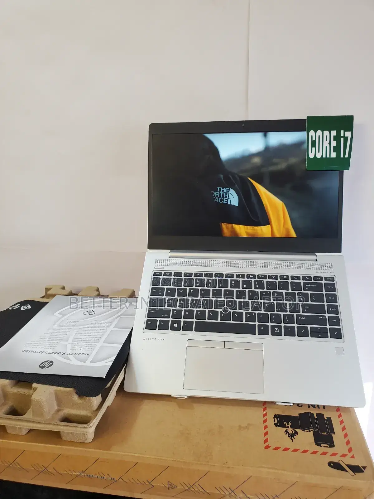 New Laptop HP EliteBook 8760W 16GB Intel Core i7 SSD 1T