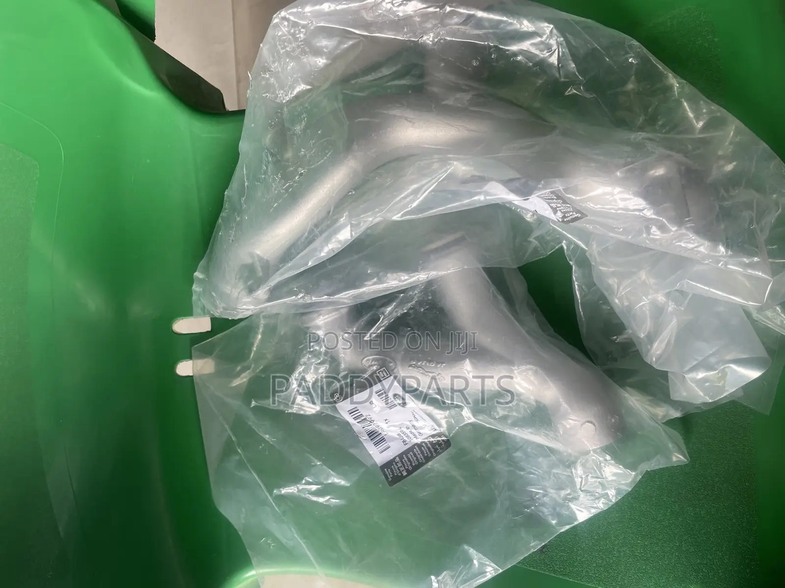 Range Rover Sport Aluminum Thermostat  Coolant Pipe Water Outlet