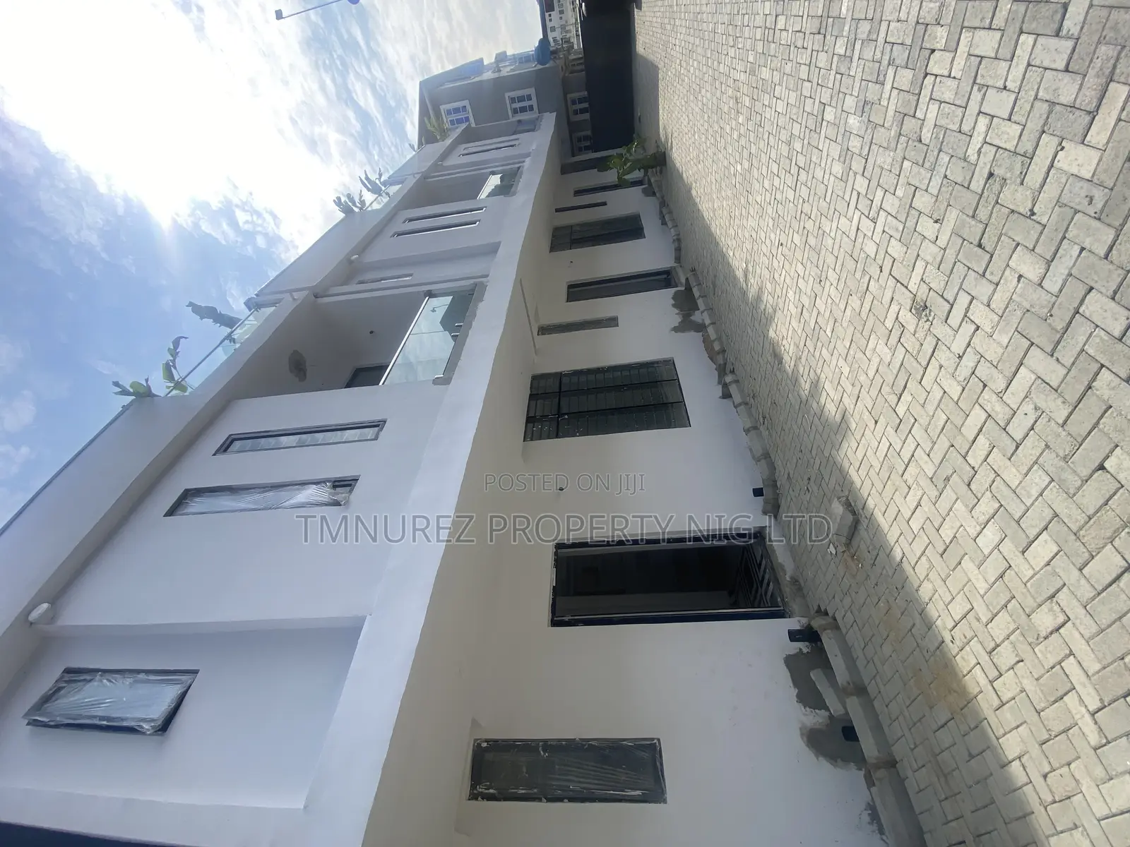 4bdrm Duplex in Lekki Gardens for rent