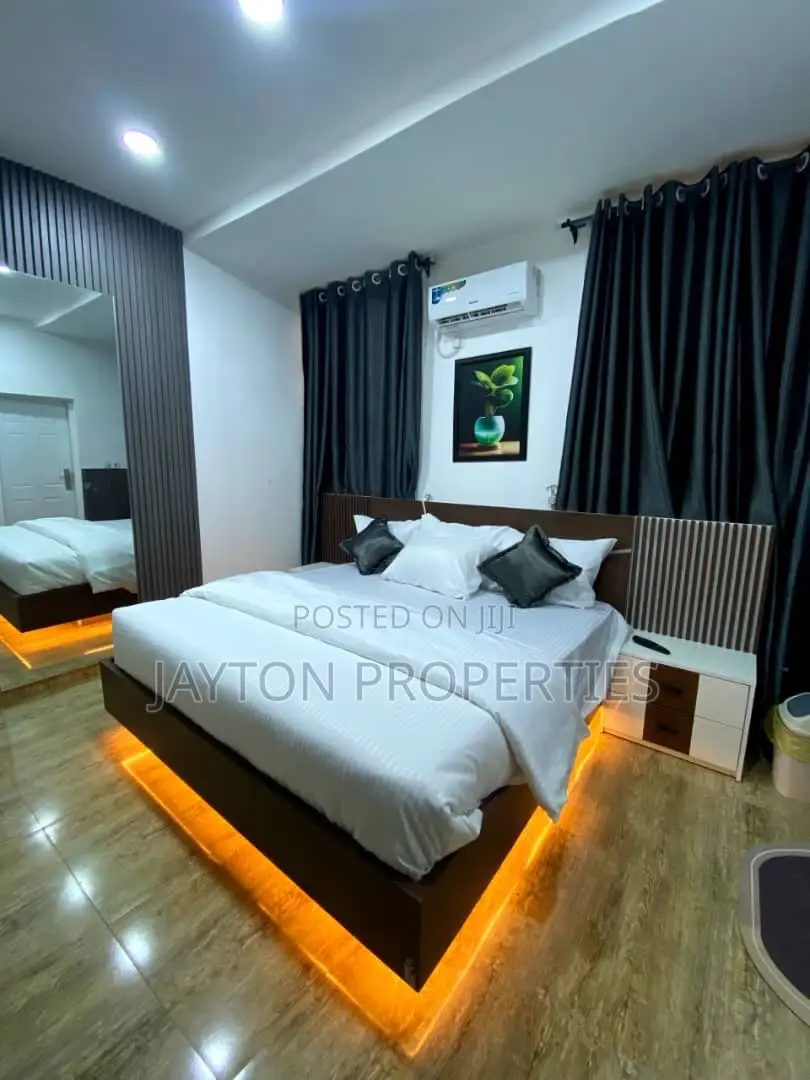 Cozy 2 Bedroom
