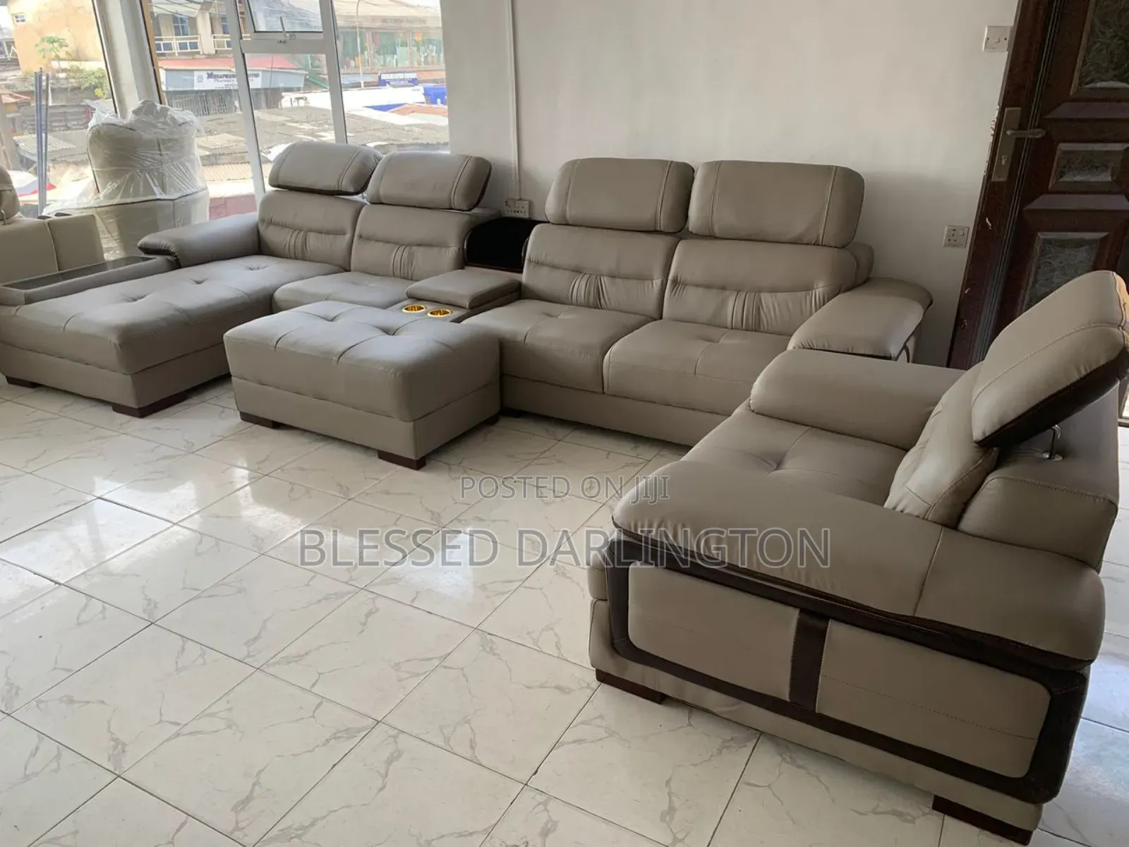 Exclusive Imported Foreign Leather Sofa