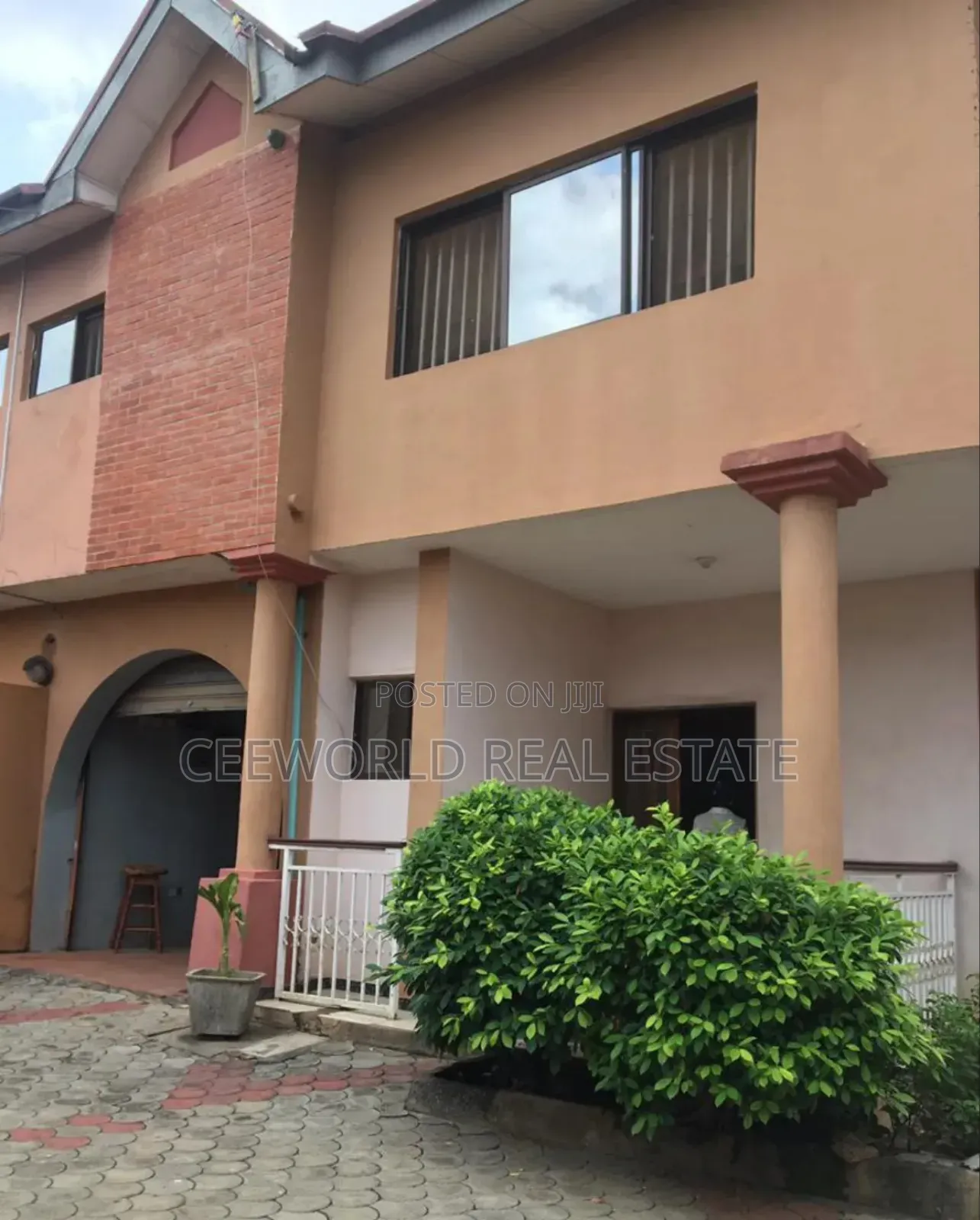 5bedroom Duplex at Bodija Estate Off at Aare Avenue With Rp Bq
