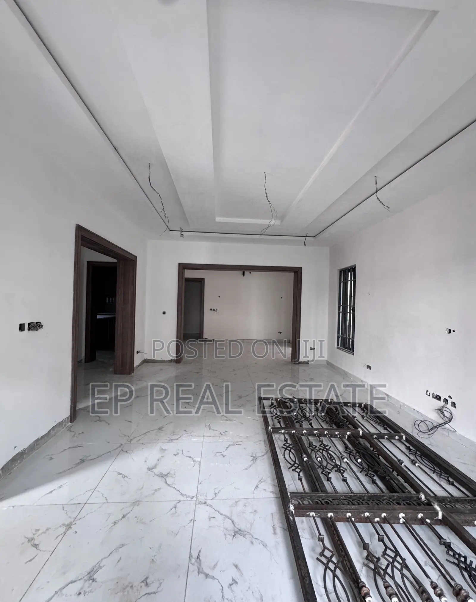 5bdrm Duplex in Wuse Zone7 for sale
