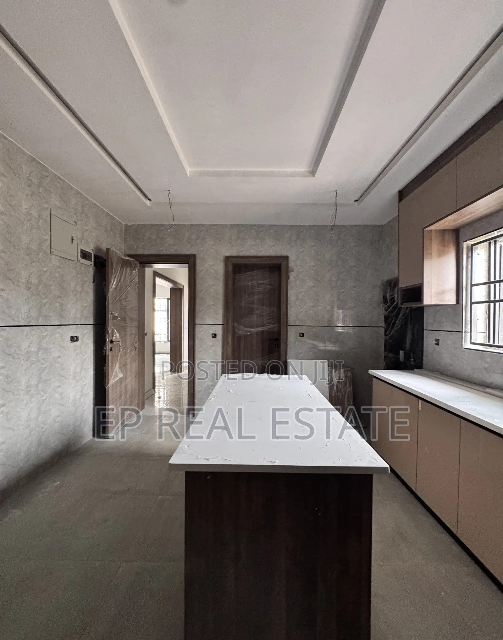 5bdrm Duplex in Wuse Zone7 for sale