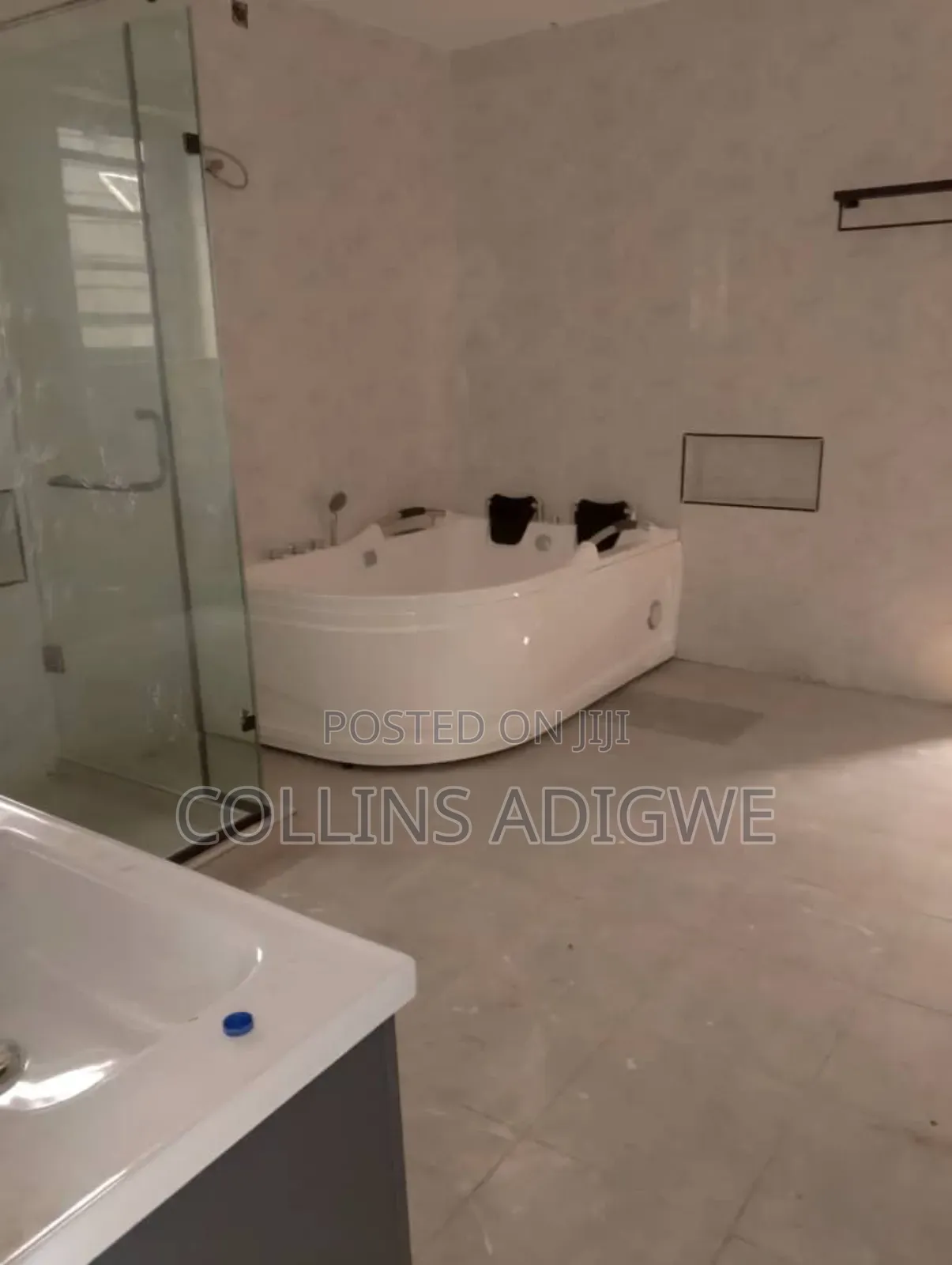4bdrm Duplex in Royal Pine Orchid, Chevron for rent