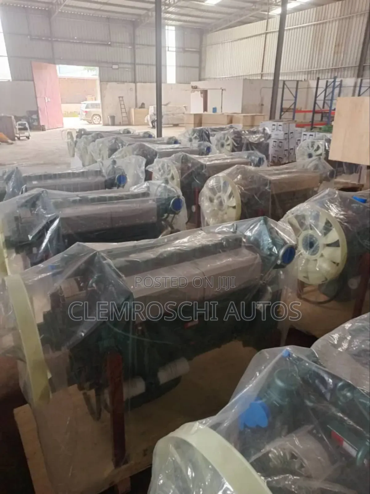 High Quality Certified Brand New Shacman, Howo Payloader Truck Engin