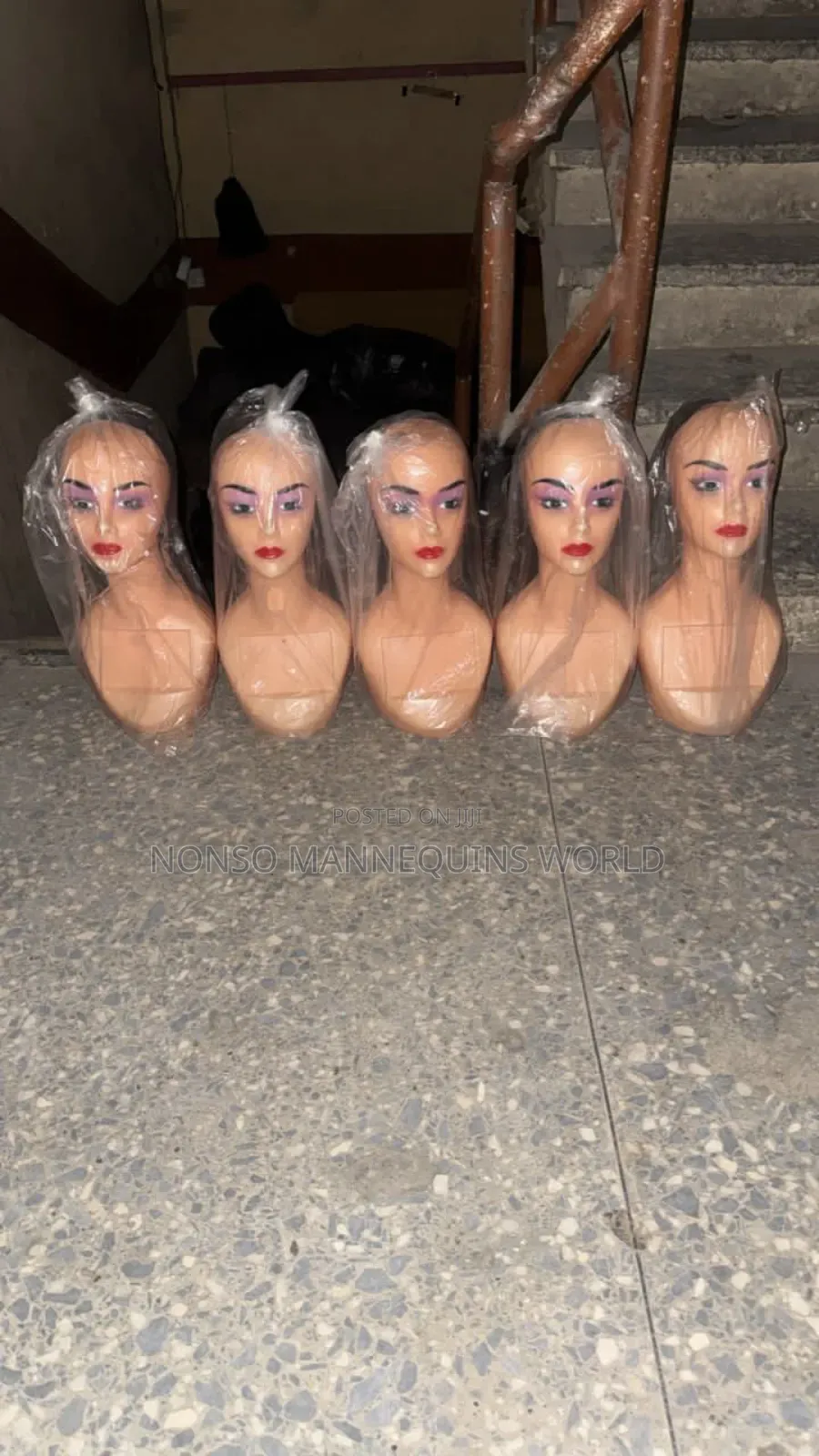 Plastic Female Long Necks Mannequin Heads