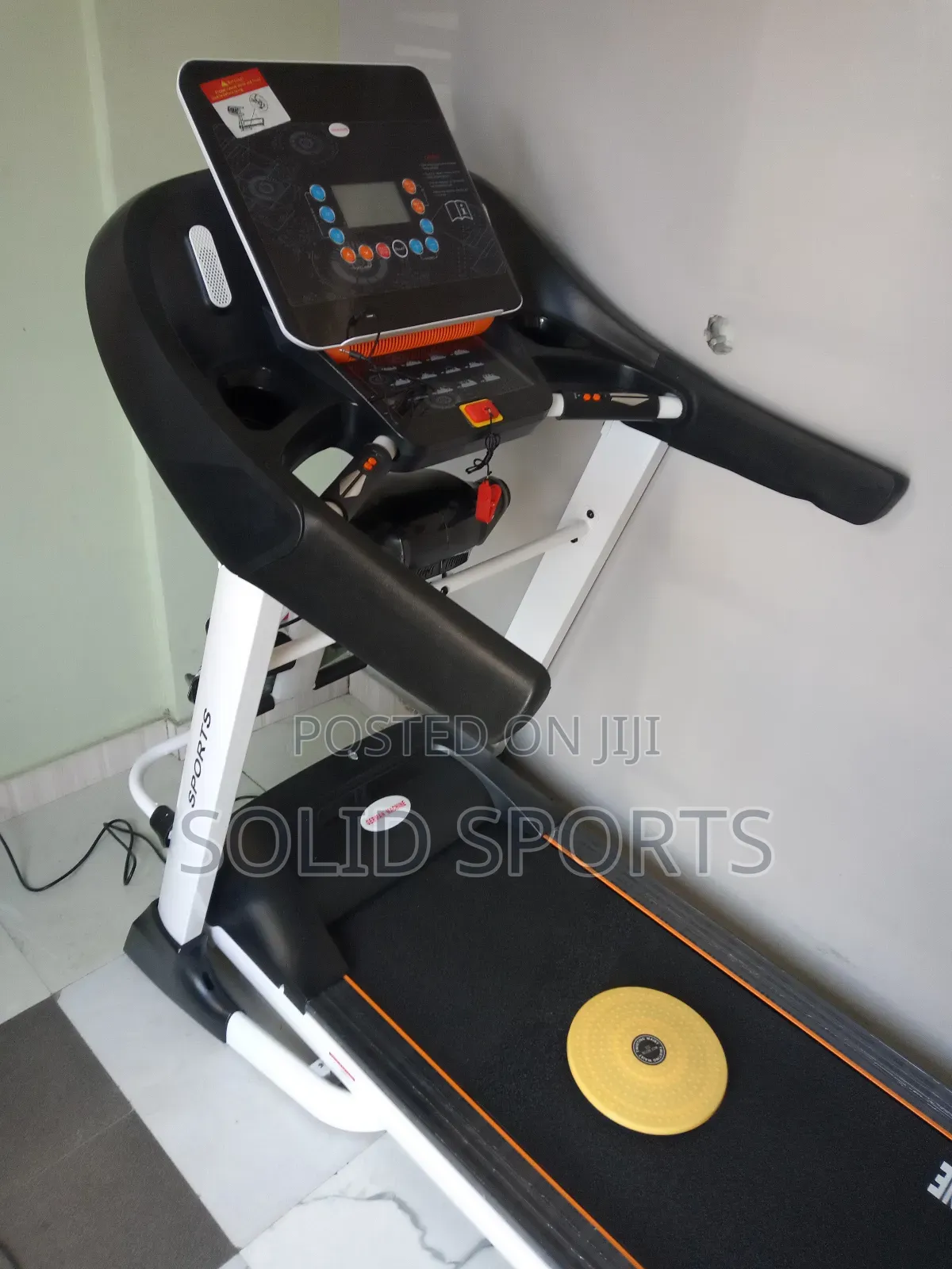Strong Heavy Duty 4 Hp Treadmill German Machine Maximum User Weight 