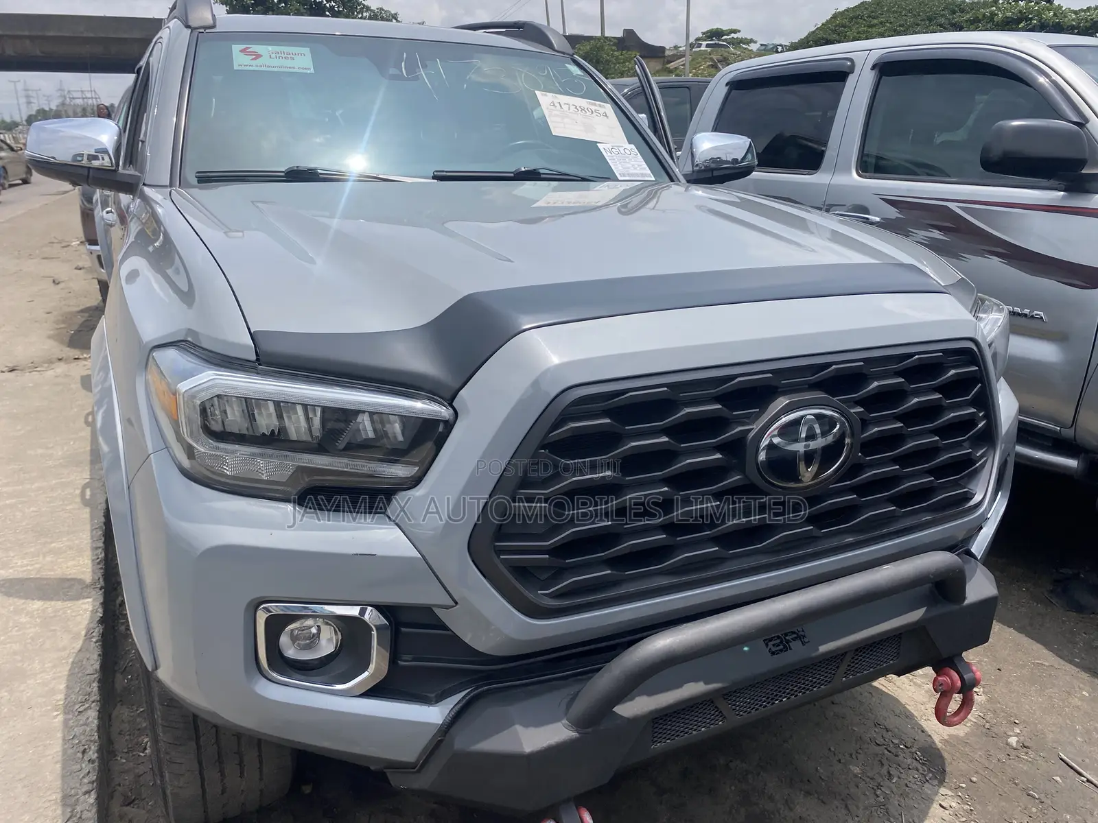Toyota Tacoma 2023 Silver