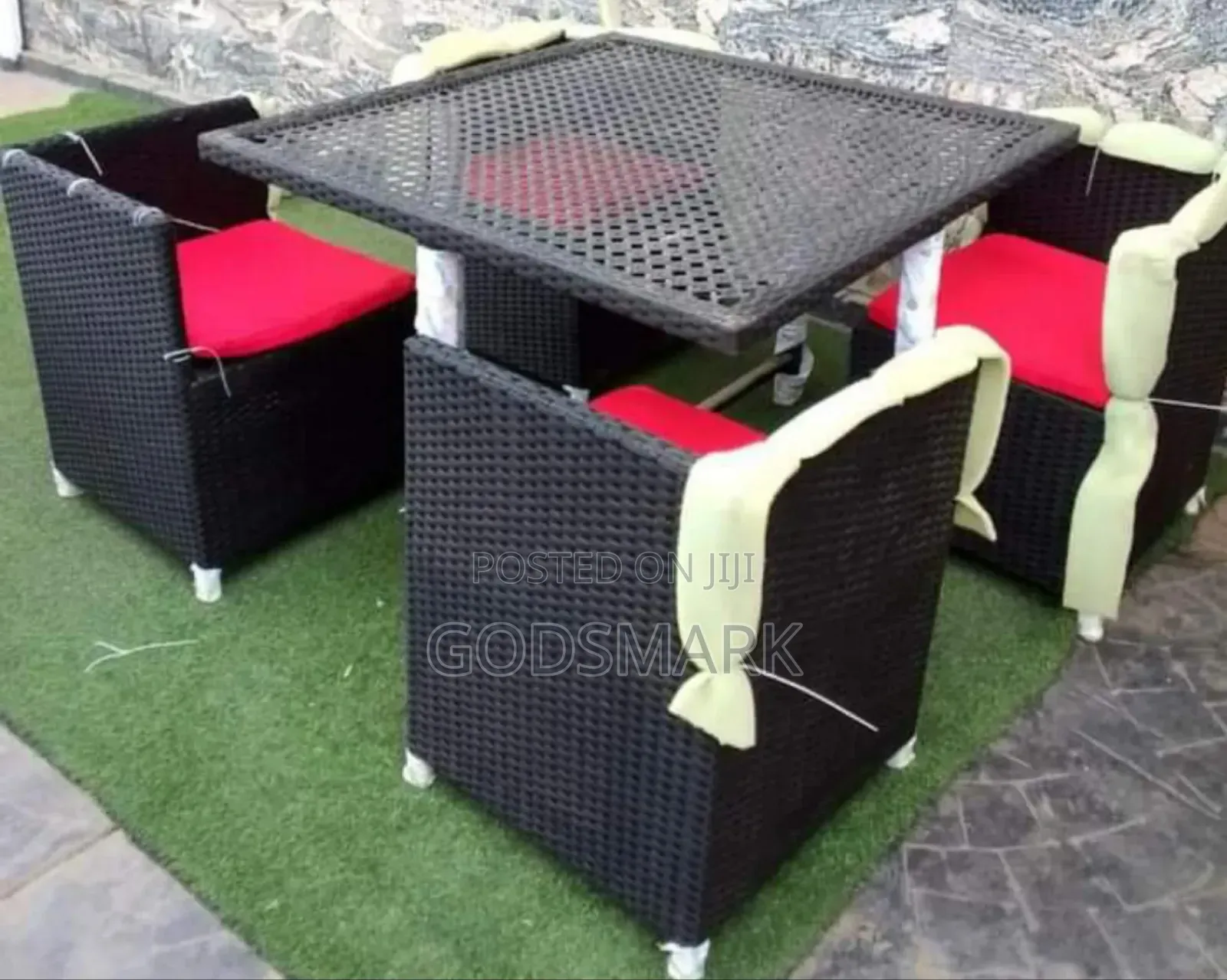 Garden Outdoor Table and Chairs (Rattan)