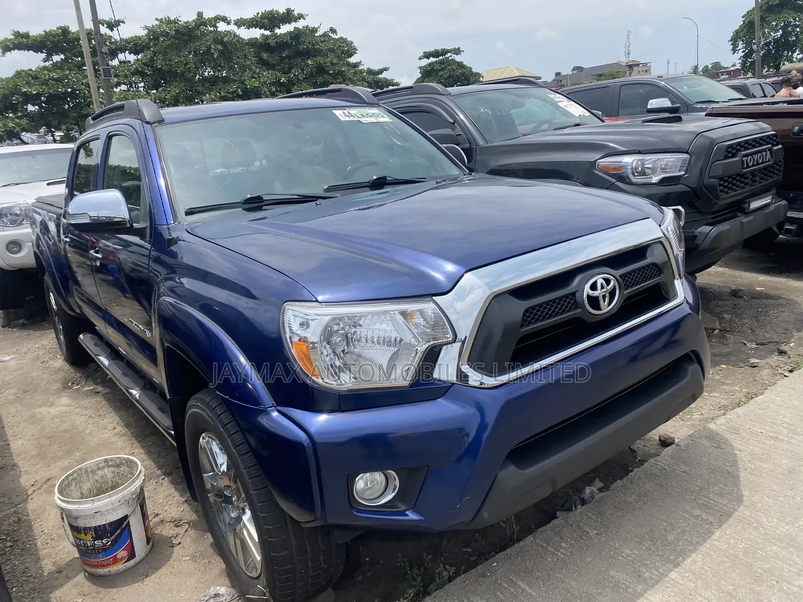 Toyota Tacoma V6 4dr Double Cab 4WD 5.0 ft. SB (4.0L 6cyl 5A) 2015 Blue