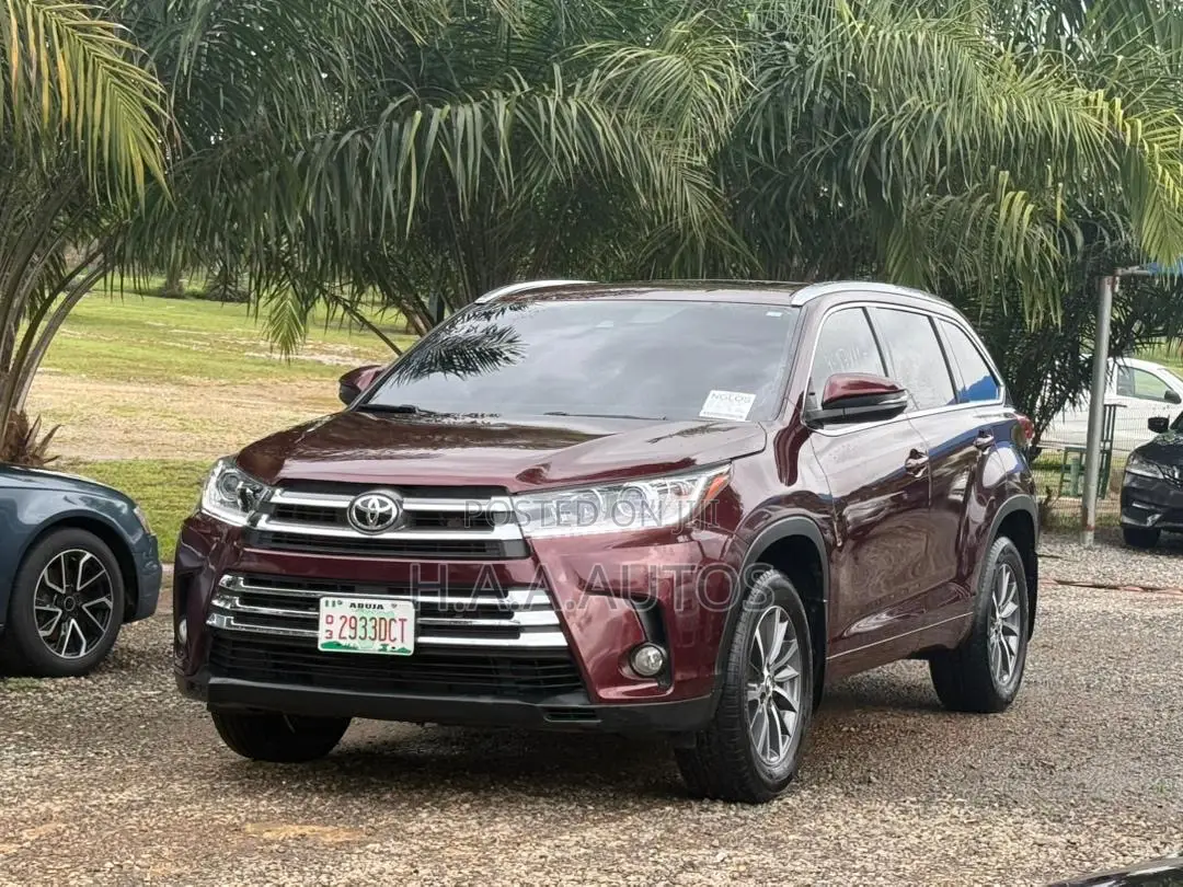 Toyota Highlander 2018 Red