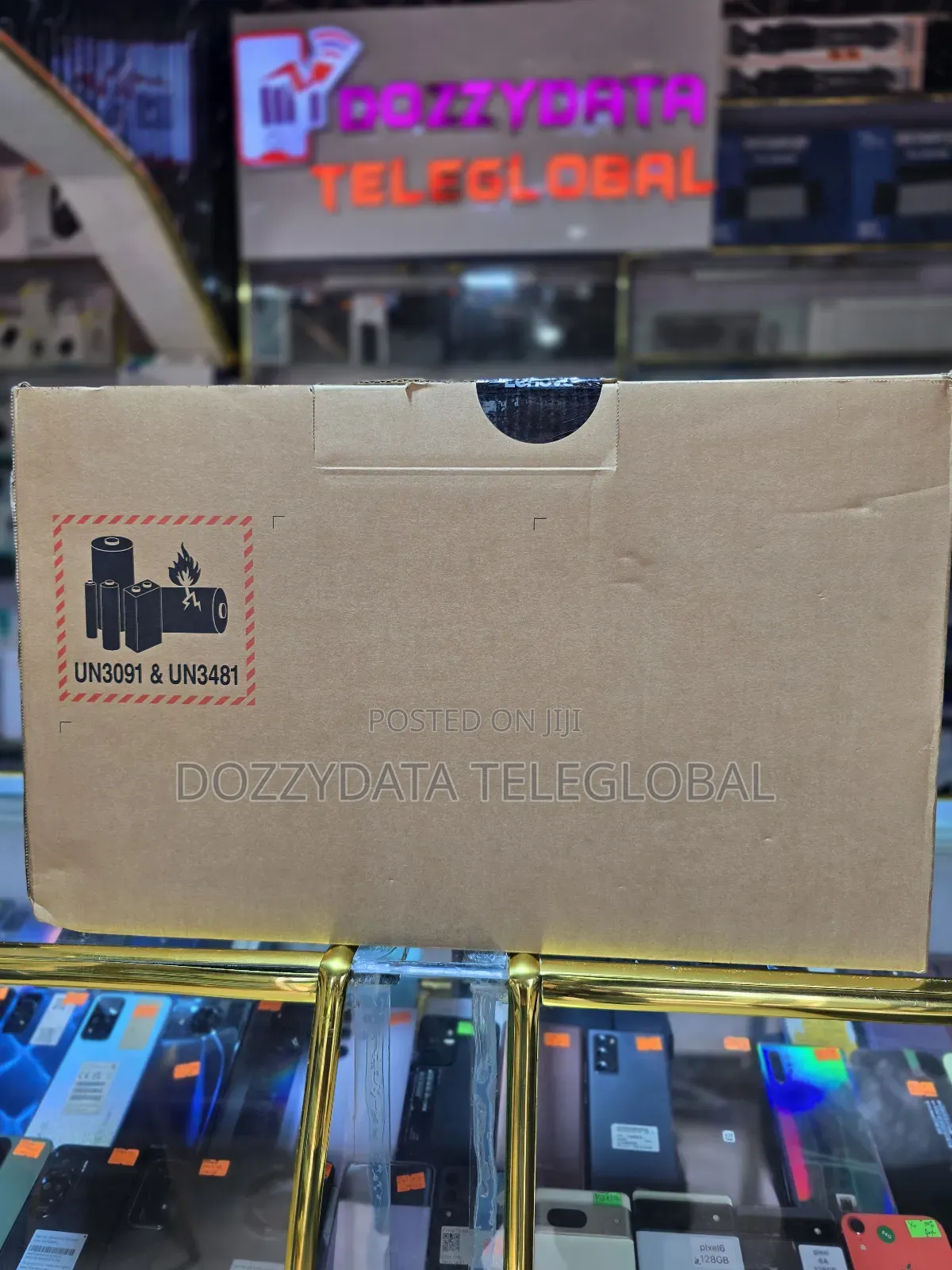 New Laptop Lenovo V15 8GB Intel Core I5 SSD 256GB