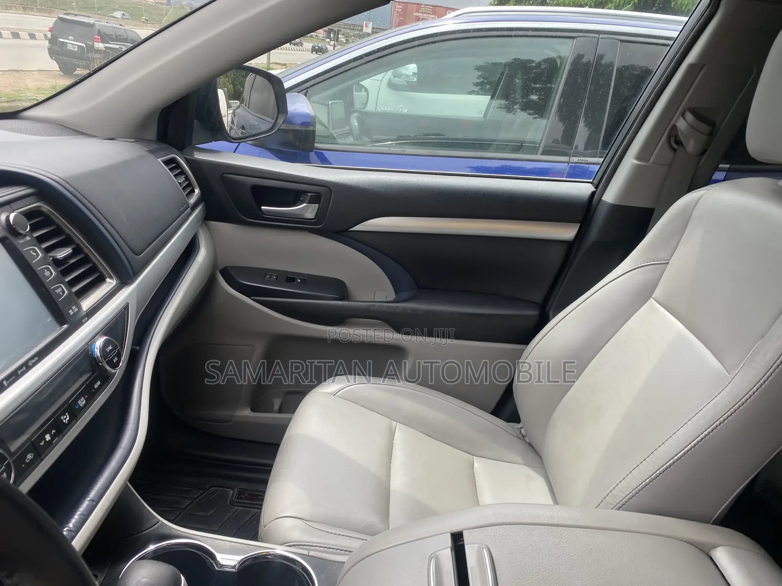 Toyota Highlander XLE V6 4x2 (3.5L 6cyl 6A) 2016 Gray