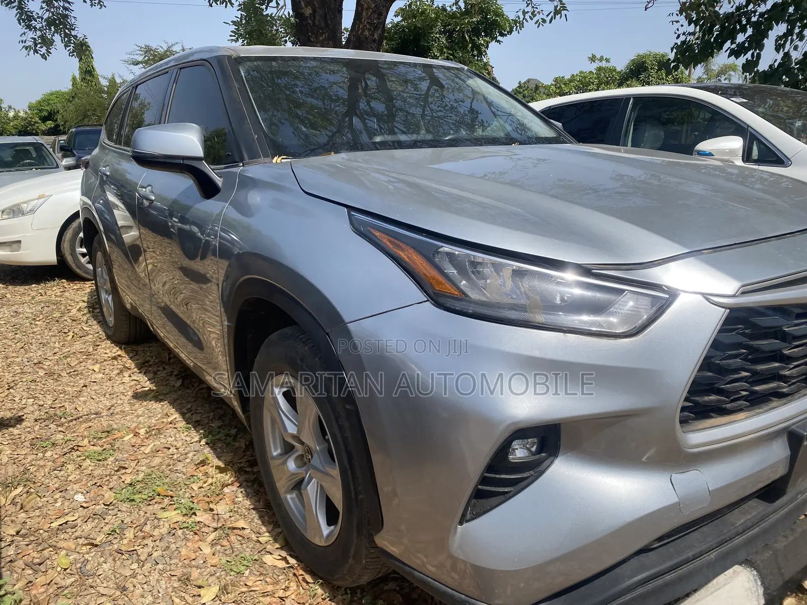 Toyota Highlander LE FWD 2020 Silver