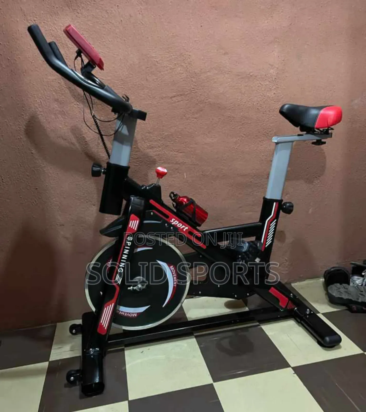 Brand New Solid Spinning Bike Payment on Delivery 