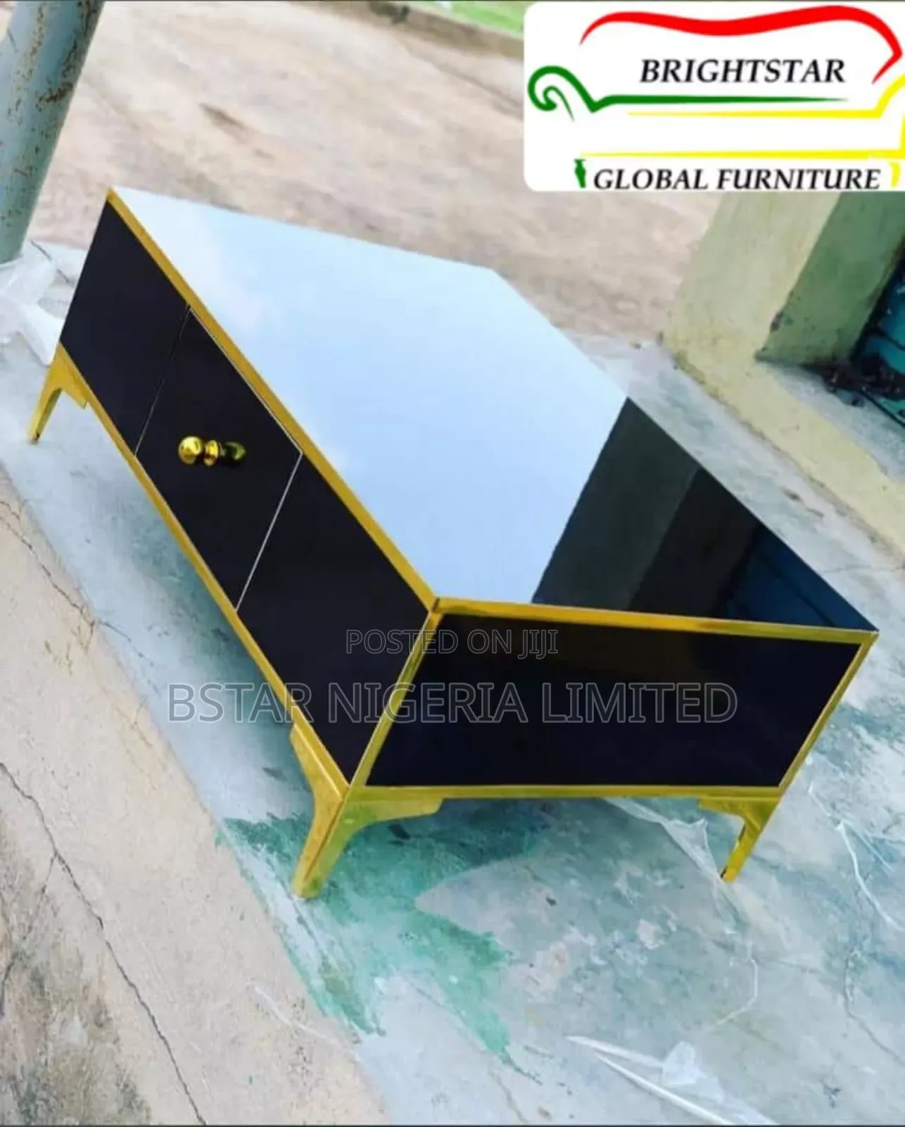 High Standard Center Table