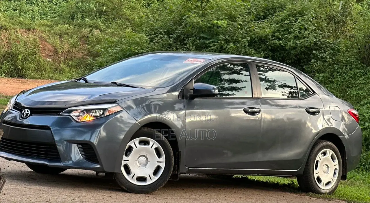 Toyota Corolla 2015 Blue