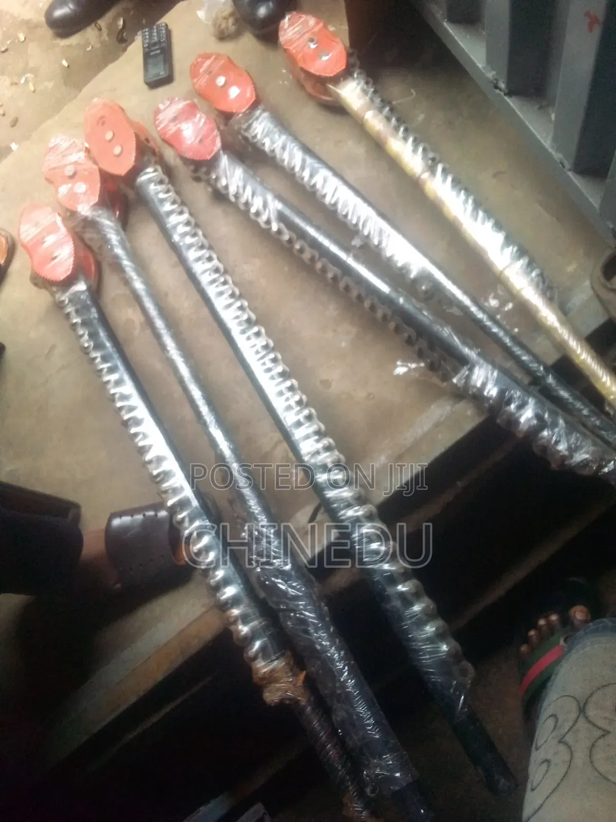 Chain Tong All Sizes Contact Us (8") Rigdid