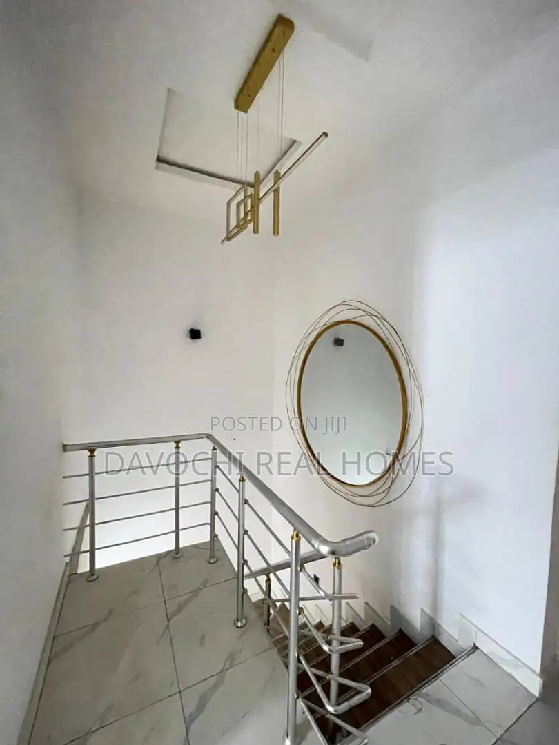4bdrm Duplex in Ikota for rent